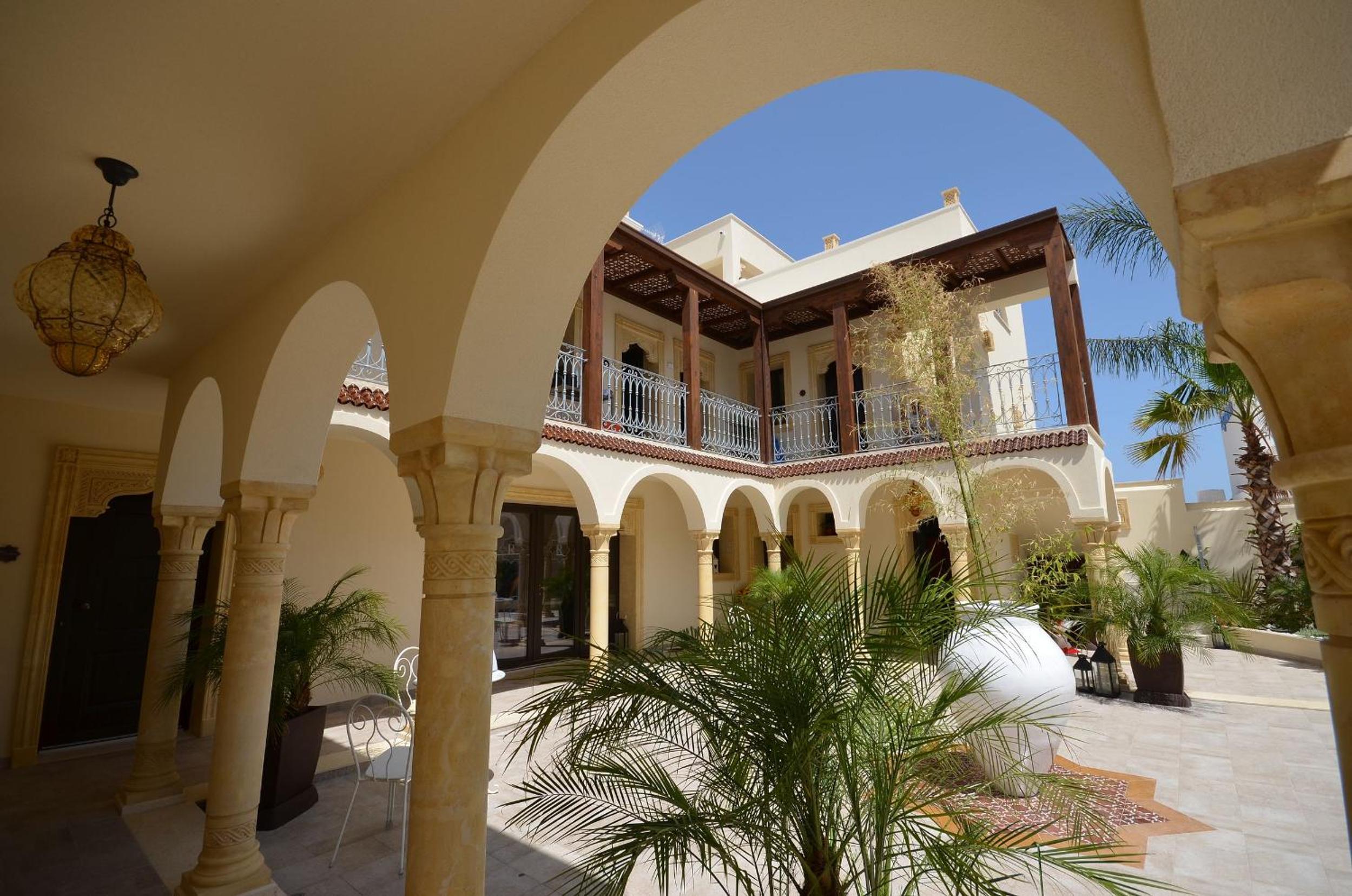 Hotel RIAD Comfort Rooms - Image 1