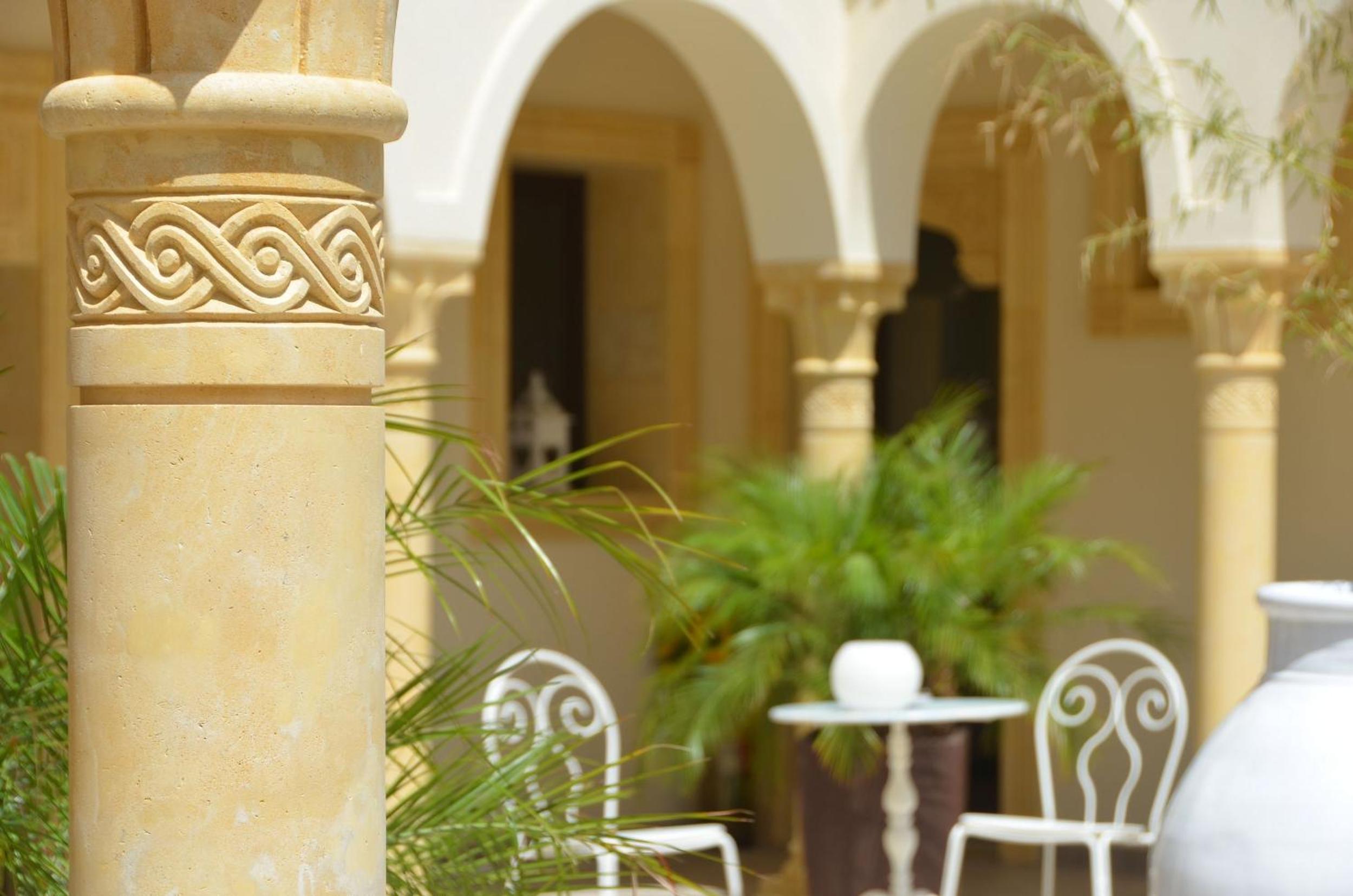 RIAD Comfort Rooms
