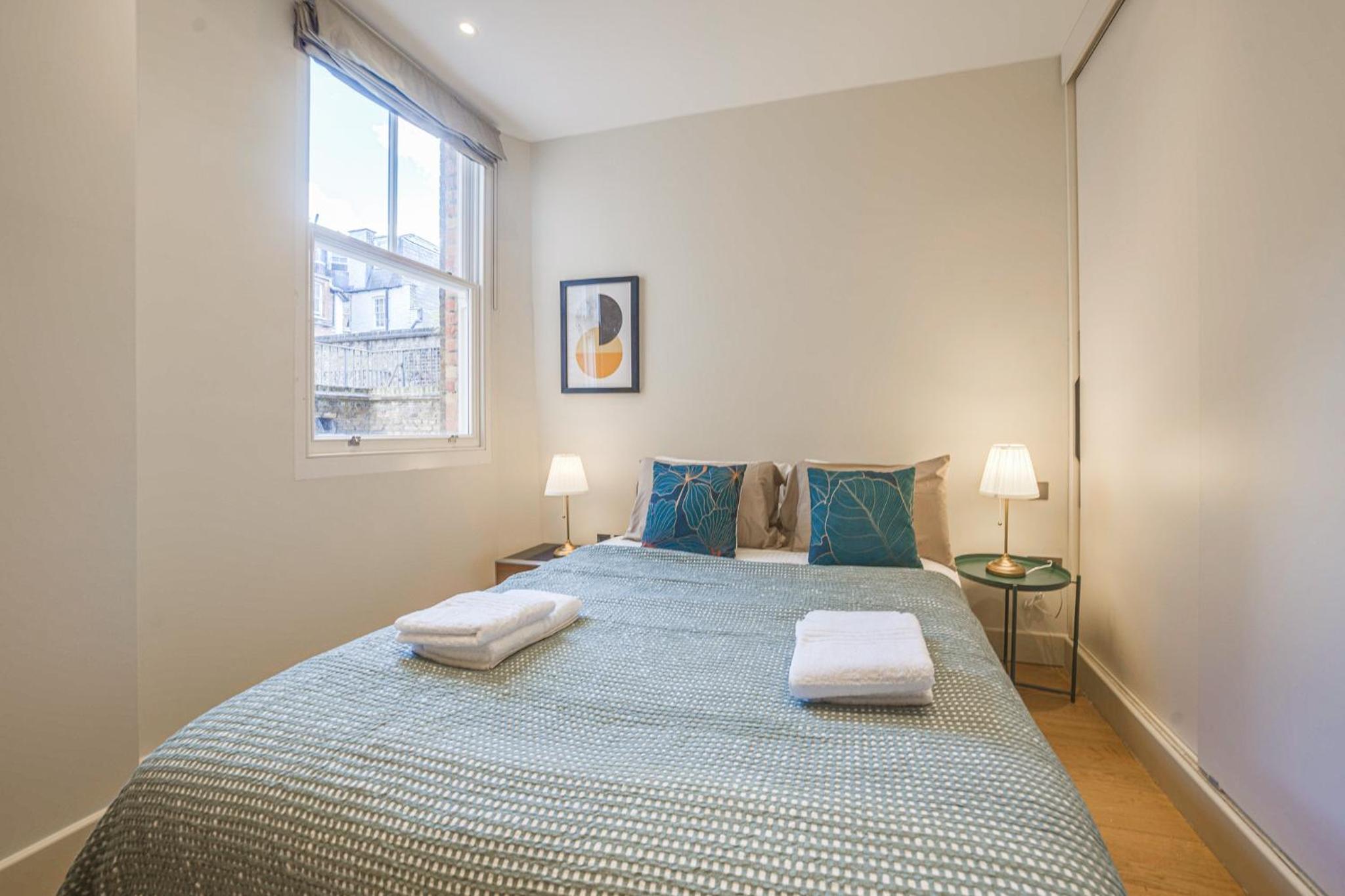 Fitzrovia Apartments 3BR Sleeps 18 Oxford