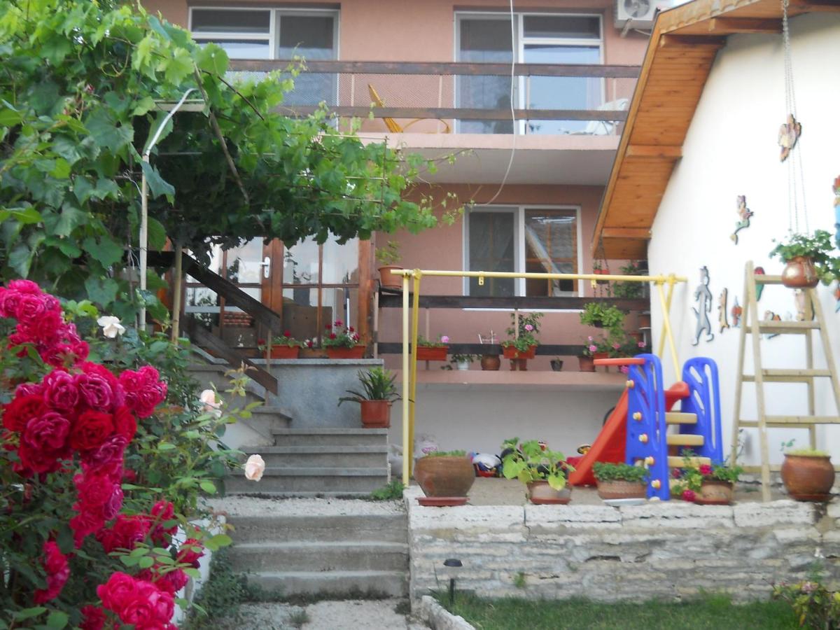Villa Snejanka