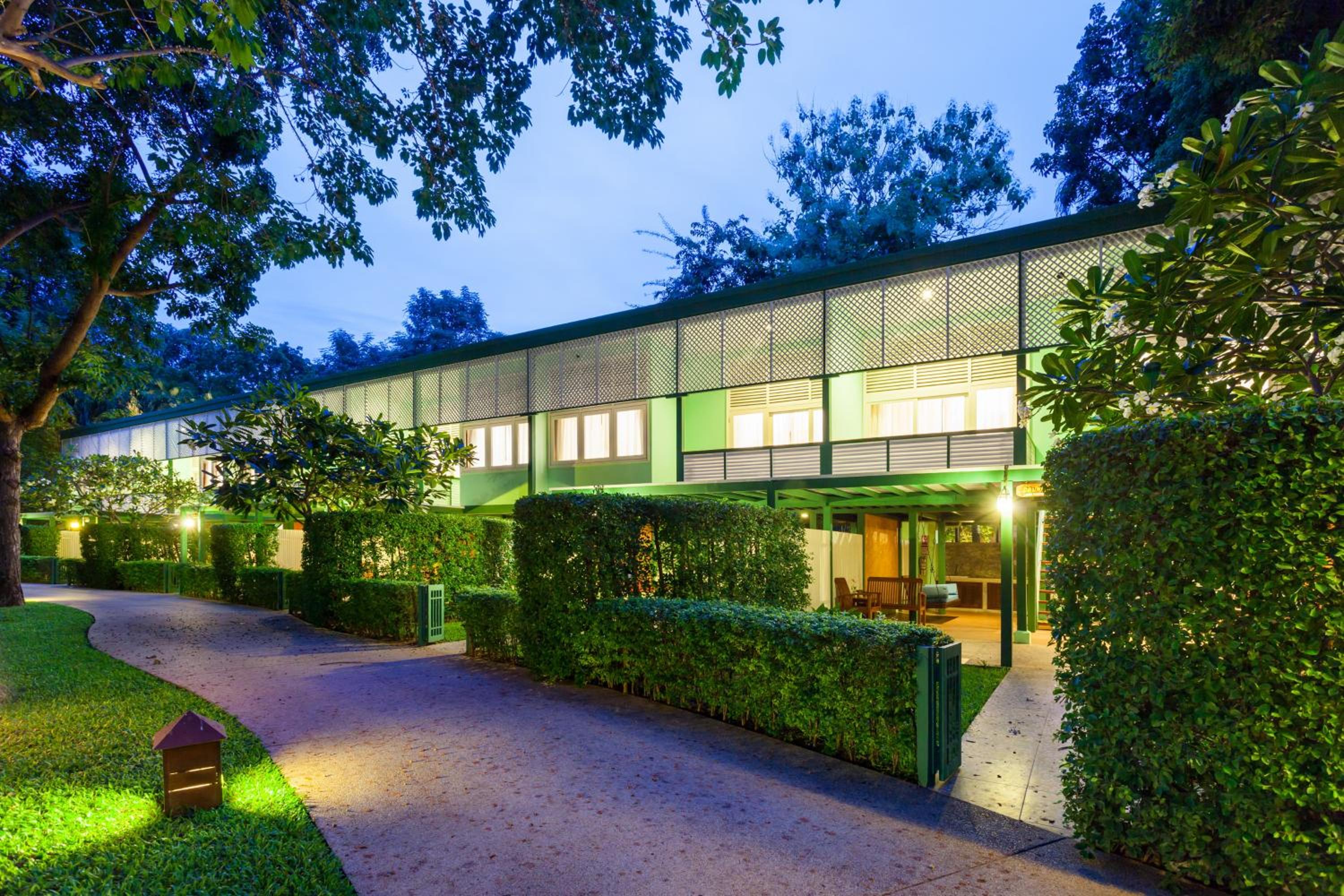 Hotel Raya Resort Beach front - The Most Green Resort in Cha-am - Image 1