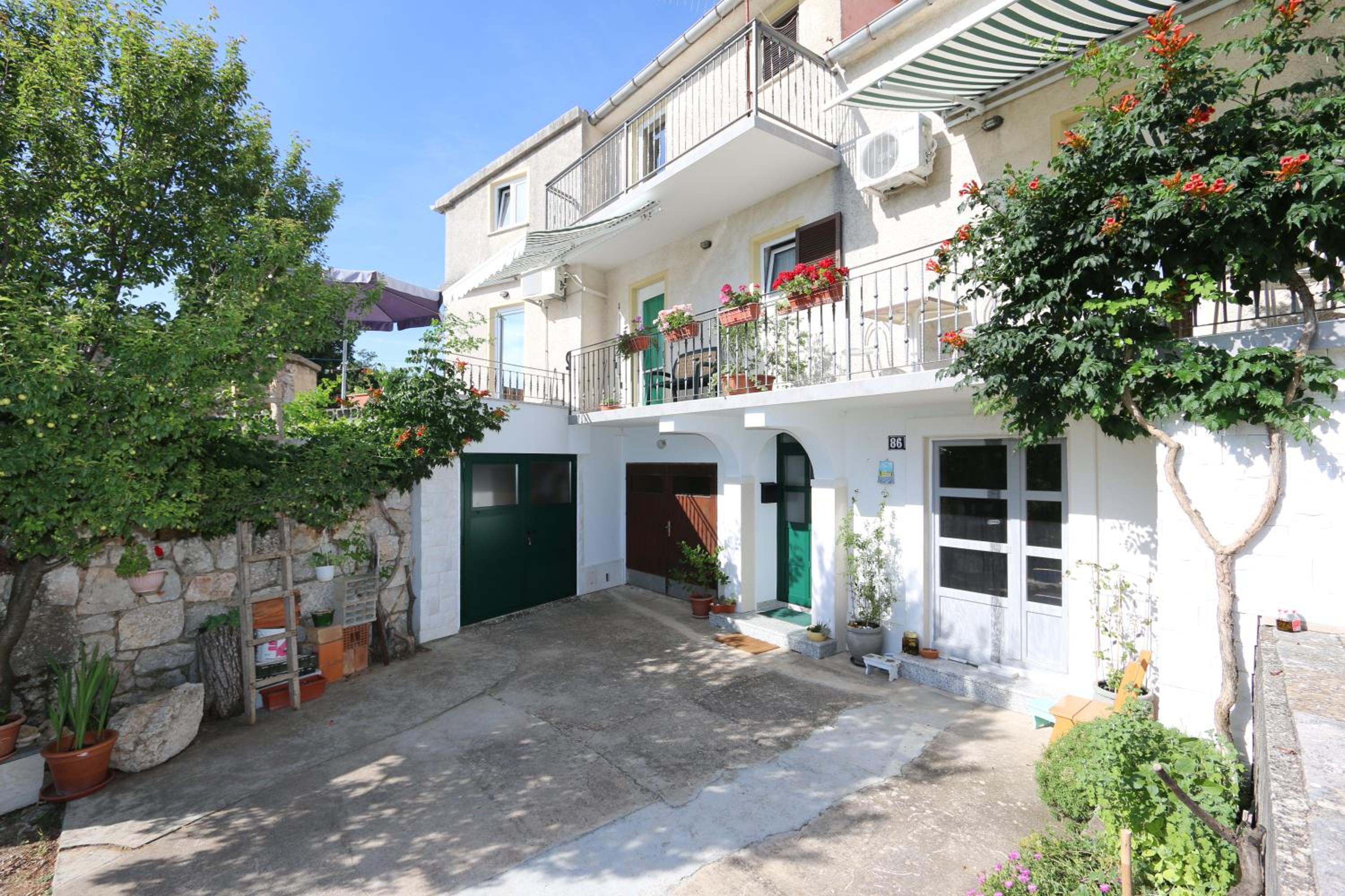 Apartment Josip view 3