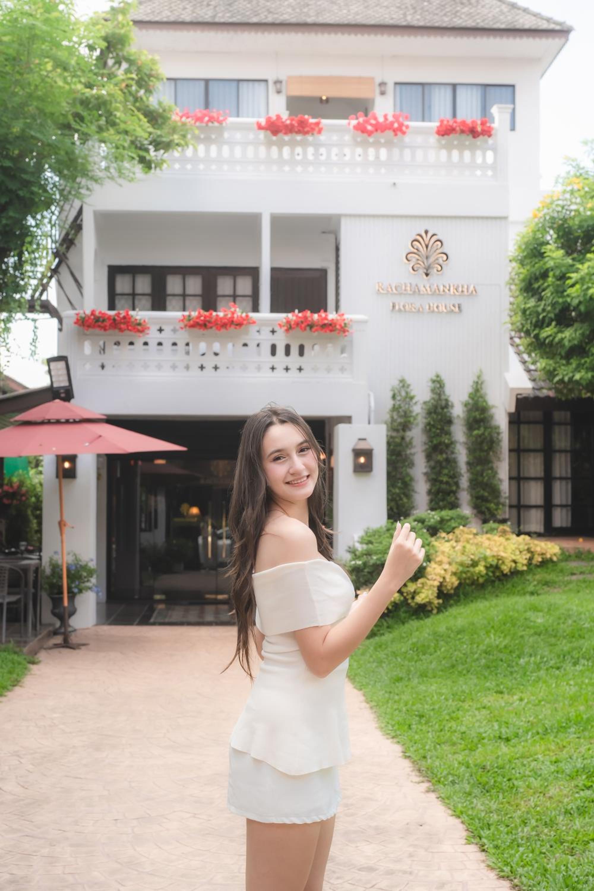 Rachamankha Flora House