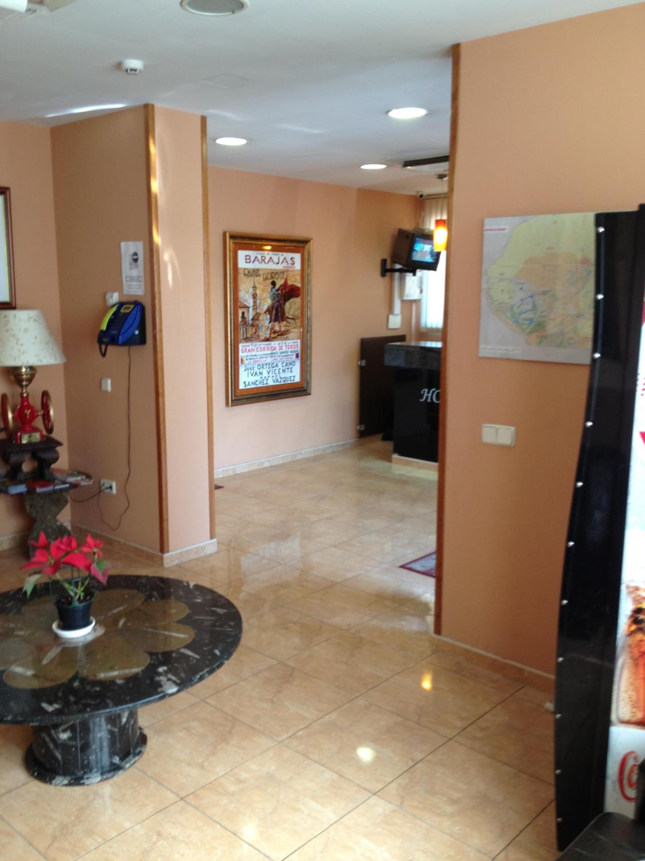 Hostal Aeropuerto view 4