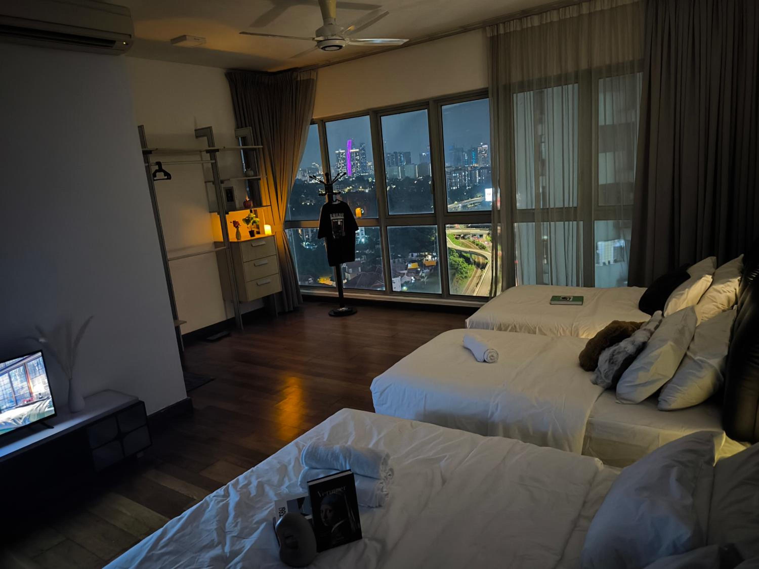 Regalia Residence KLCC By Rainbow