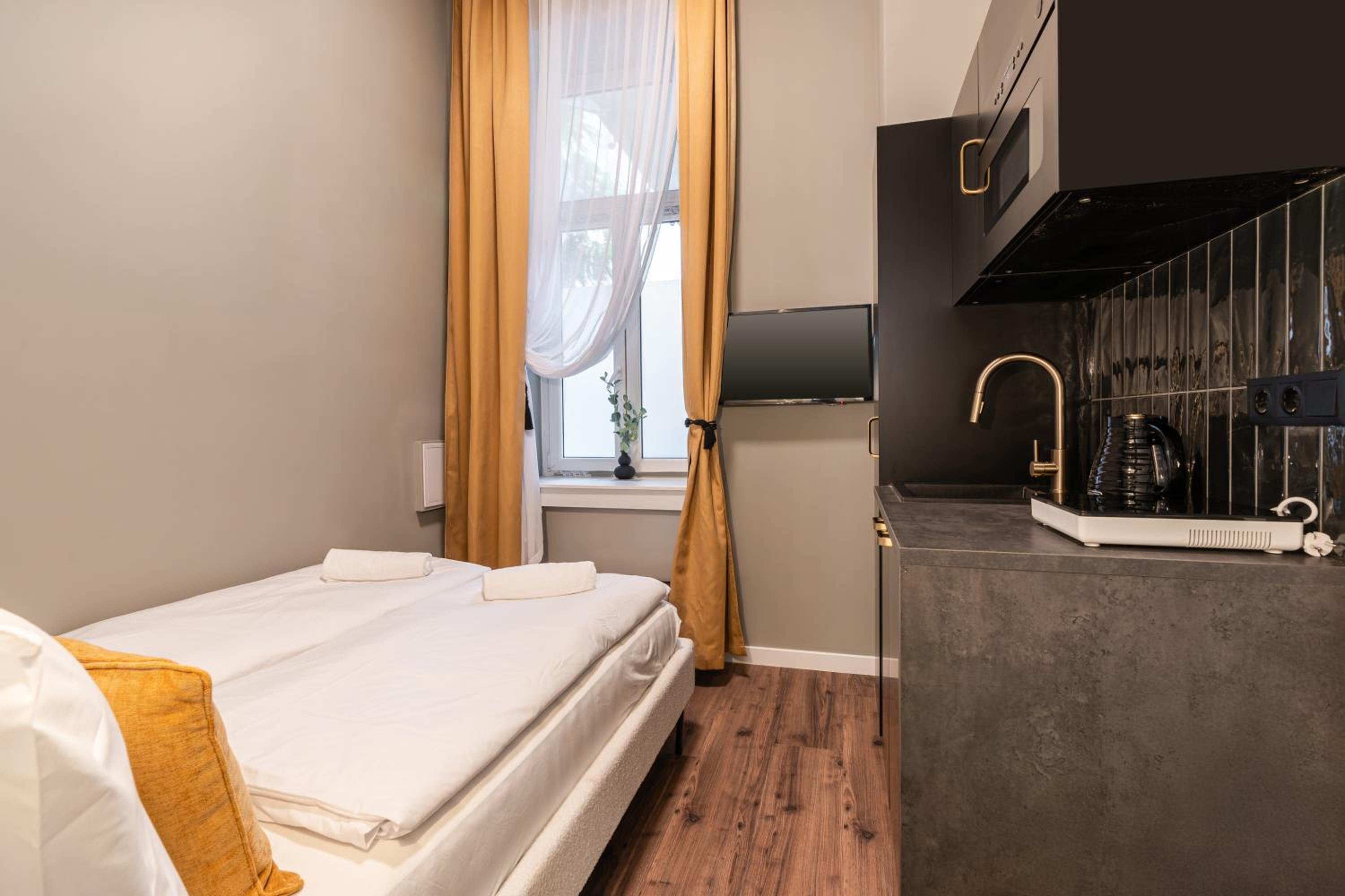 S7 - Síp Downtown Hideaway - Best Location by BQA