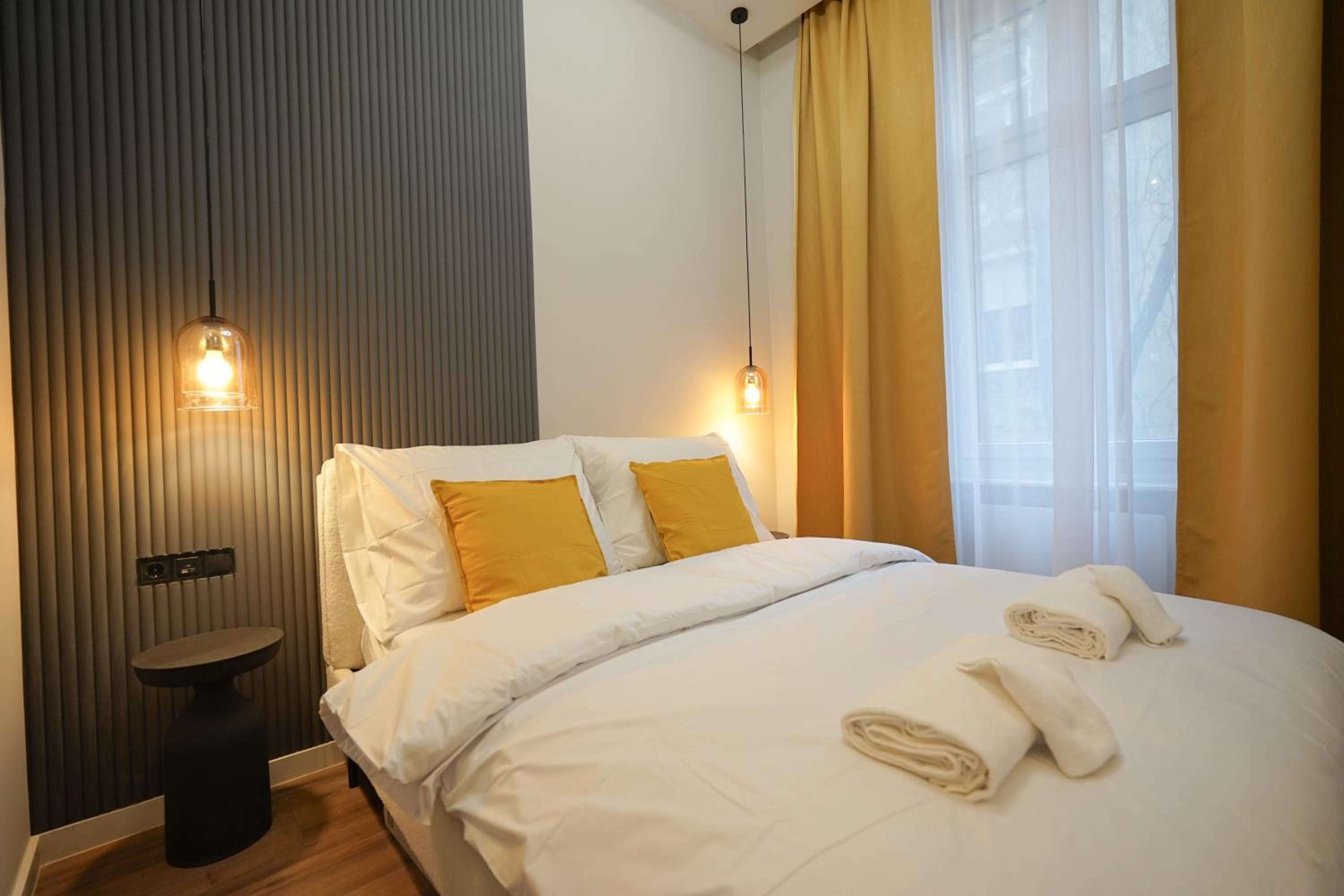 S7 - Síp Downtown Hideaway - Best Location by BQA