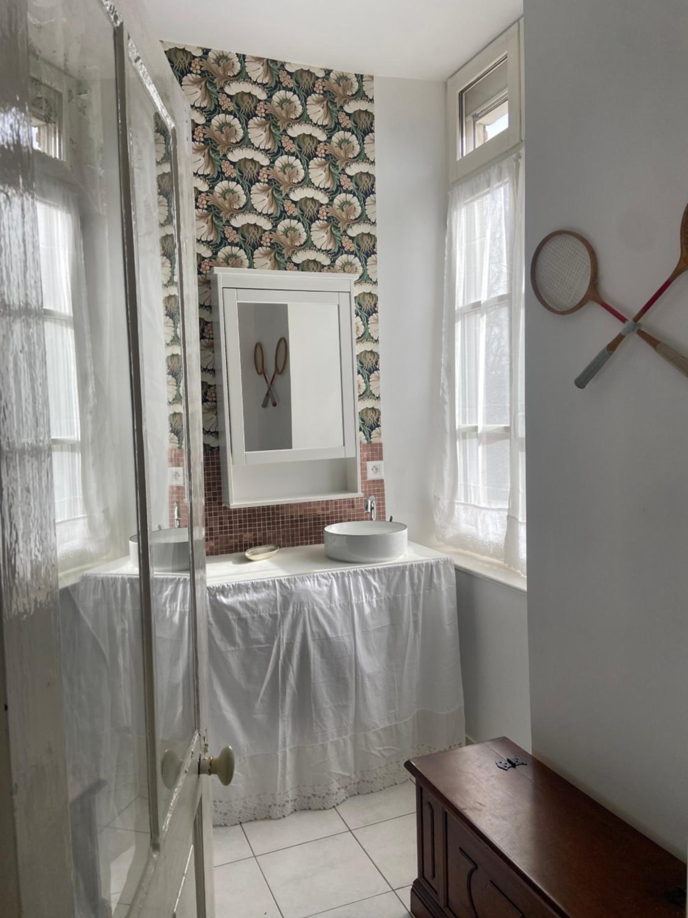 Chez Mary Studio - Romance chez Sir Guillaume
