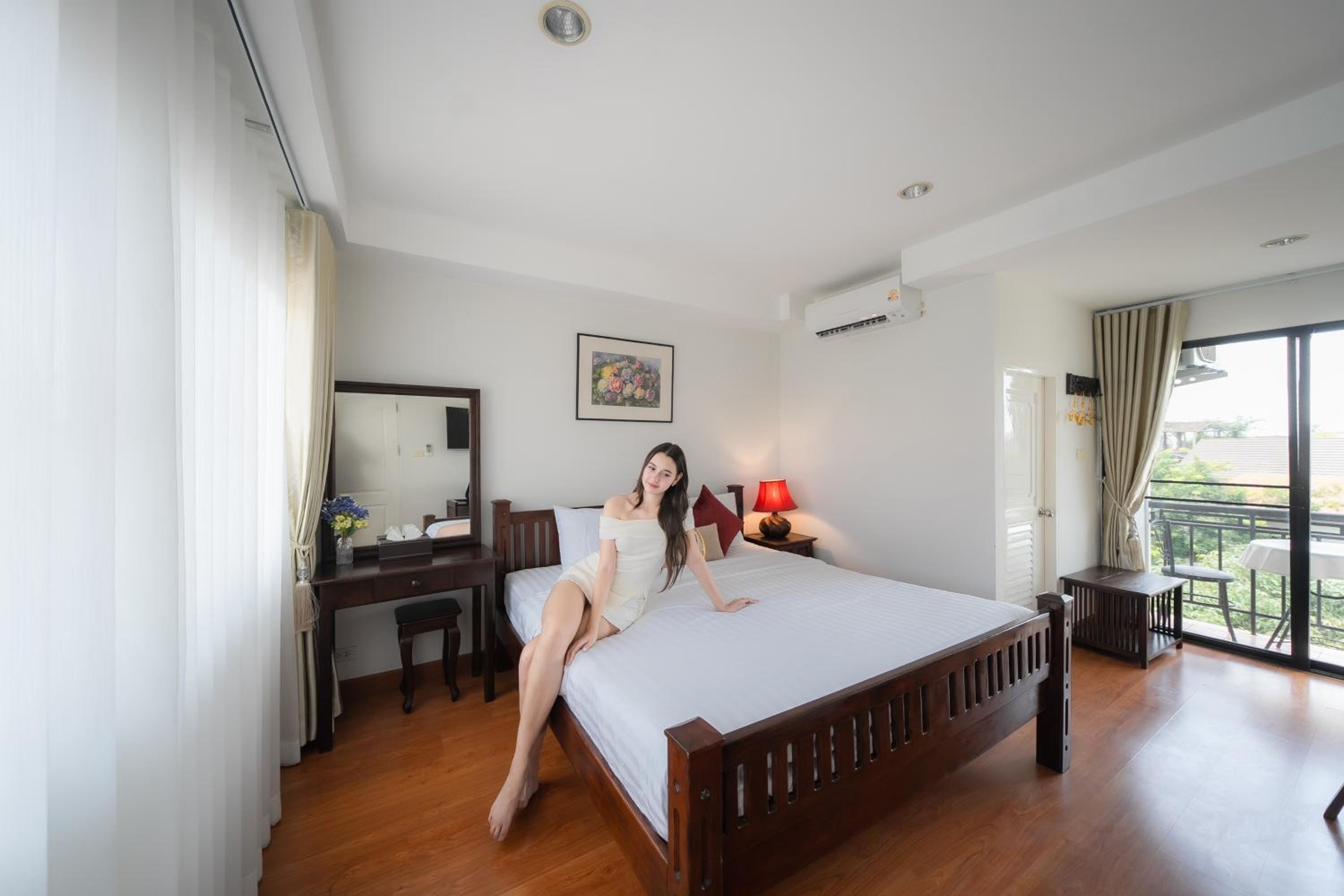 Rachamankha Flora House