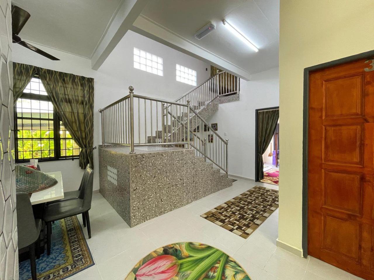 Fahim Homestay Pasir Mas