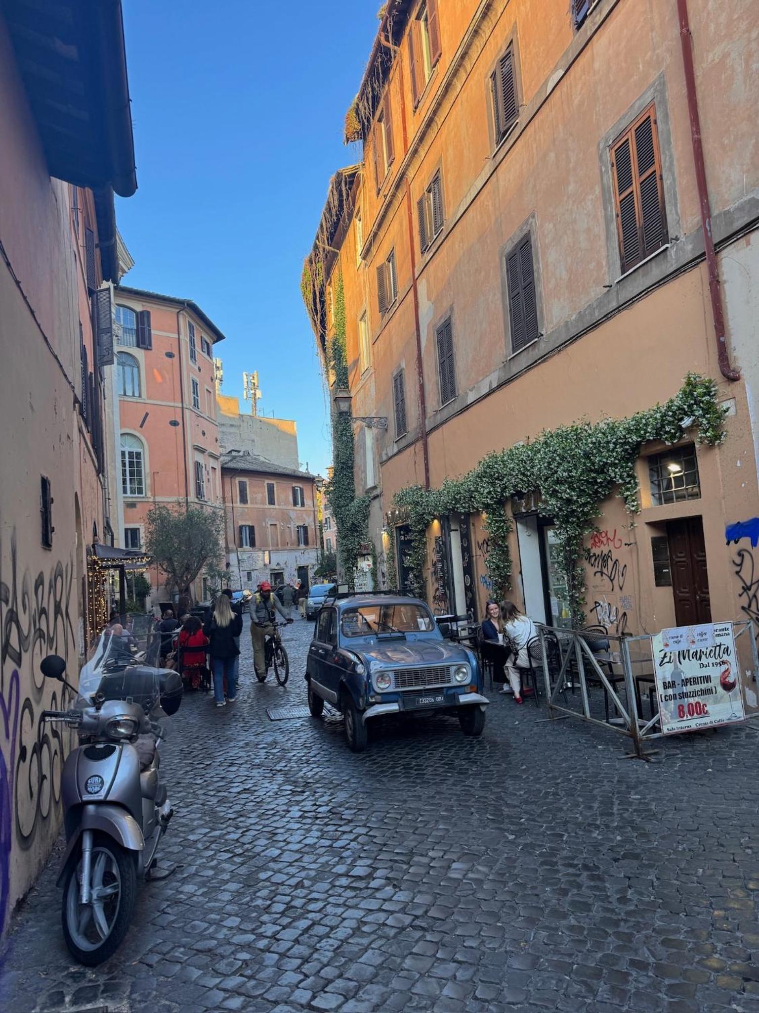 Garibaldi Studio Apt