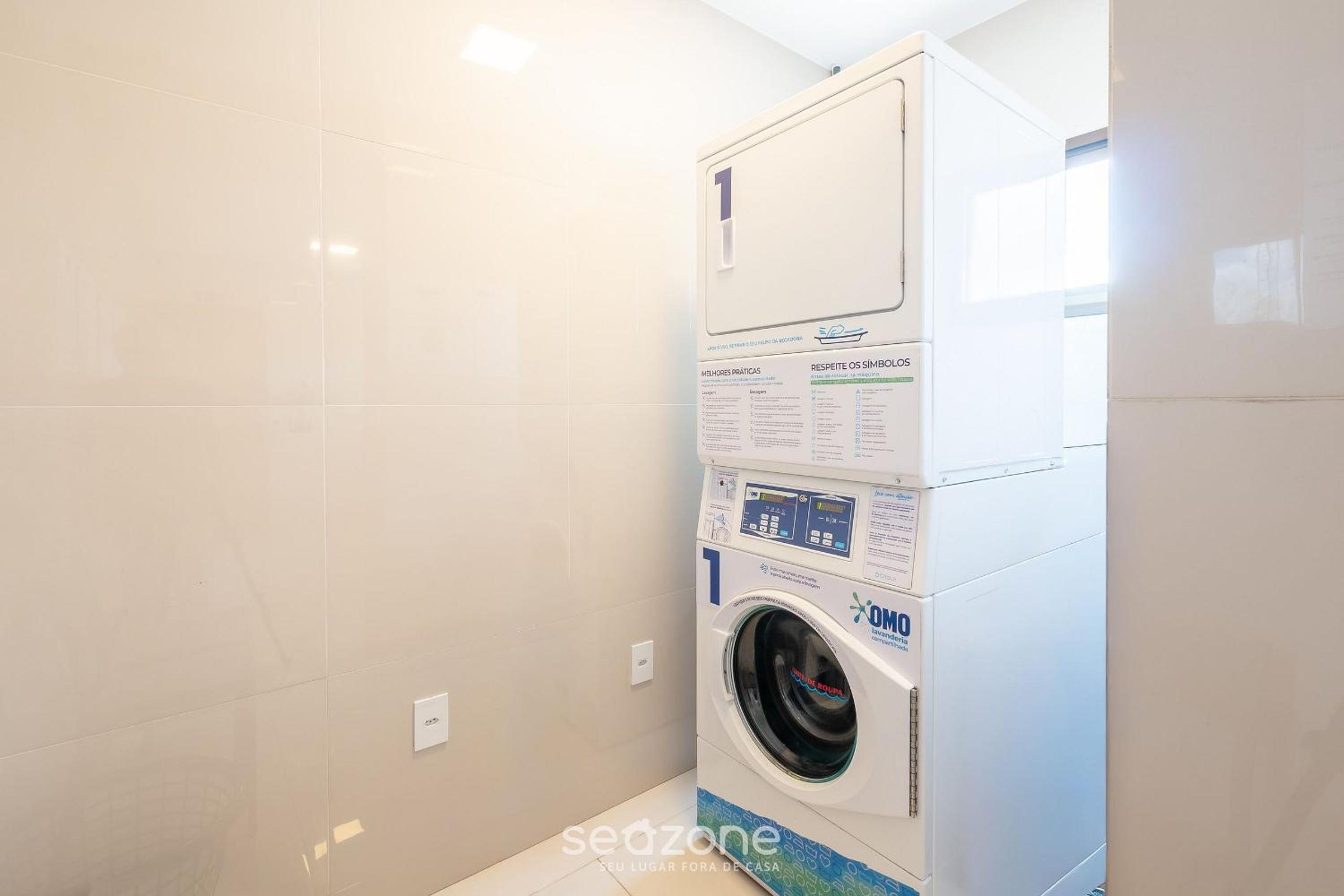 Modern Studio in condominium with pool HFO0208