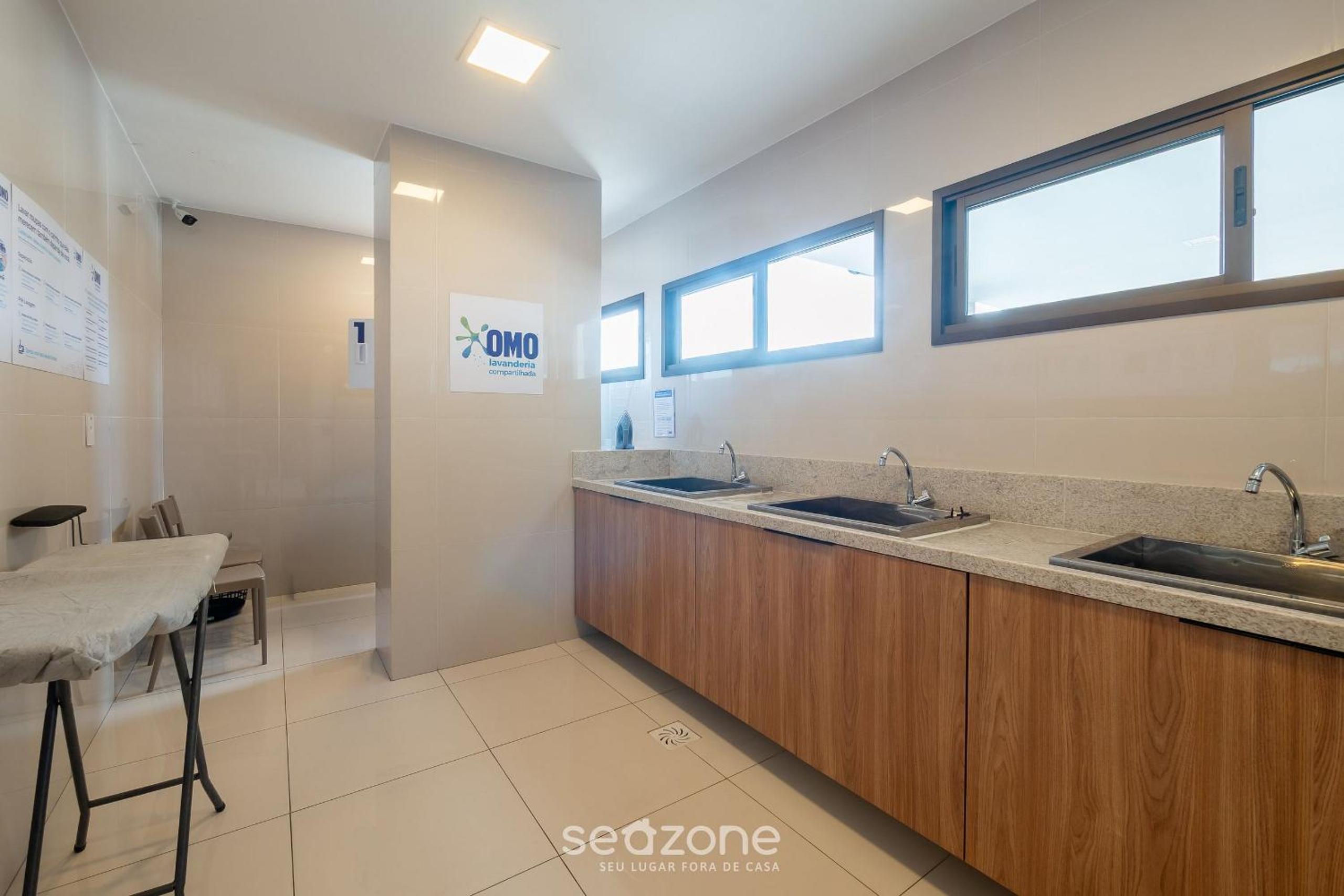 Modern Studio in condominium with pool HFO0208