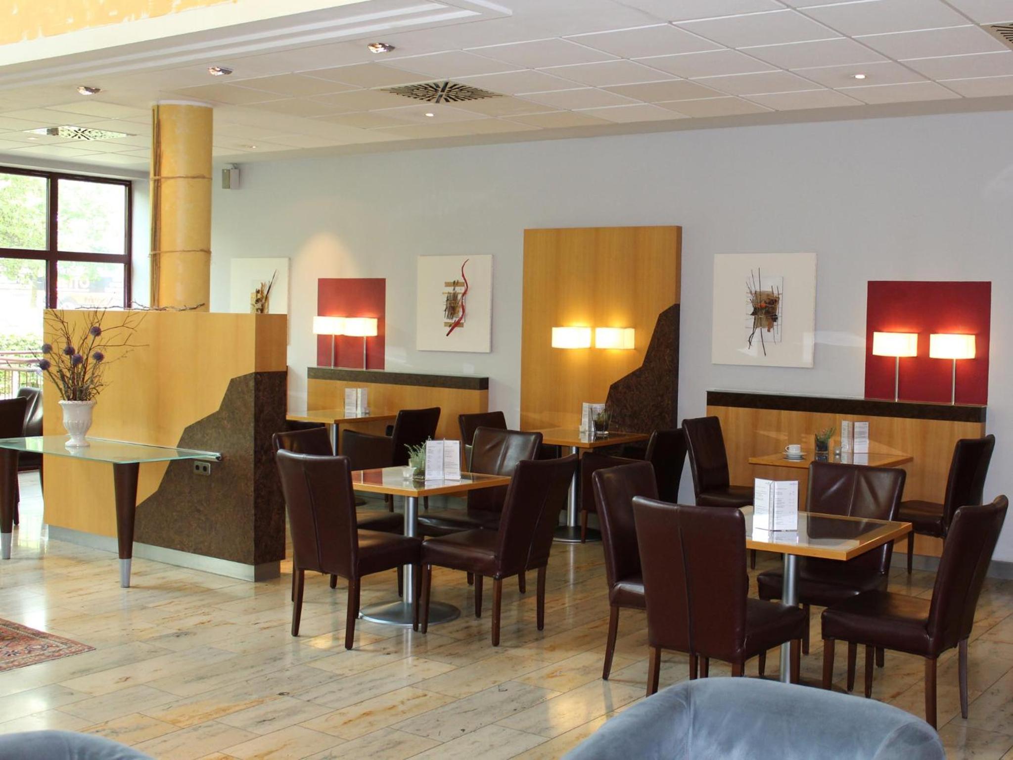 Munich Vacations - AMBER ECONTEL - Property Image 2