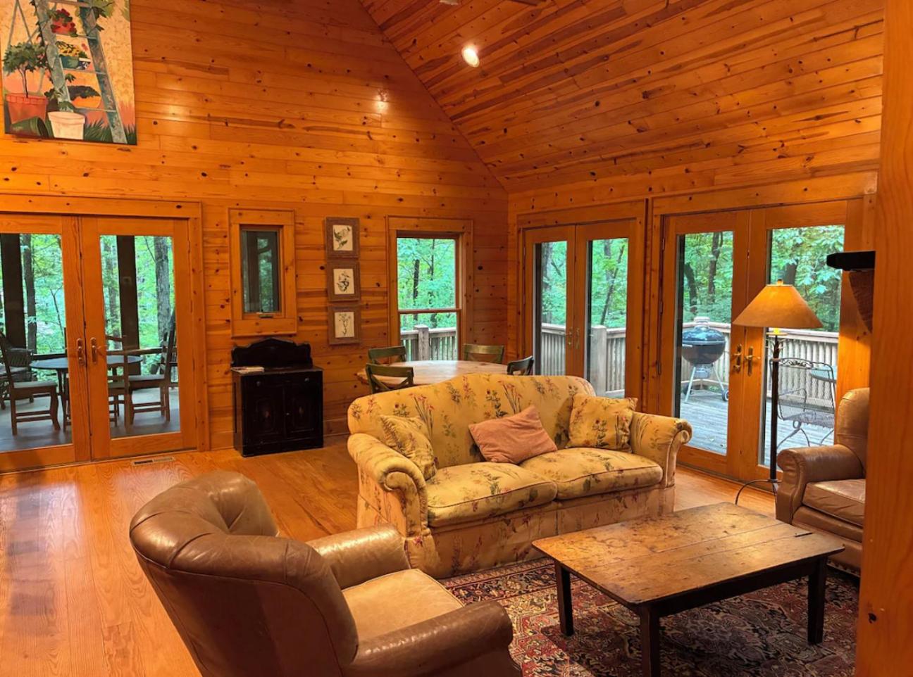 Ruby Cabin at Splendor Mountain