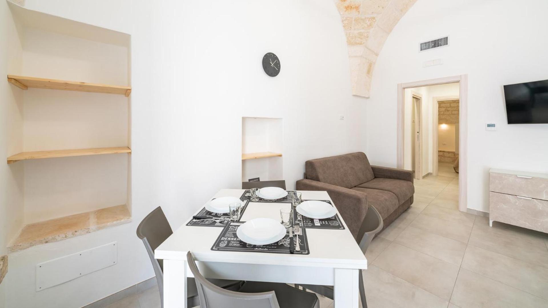 Sciura House by Rentbeat