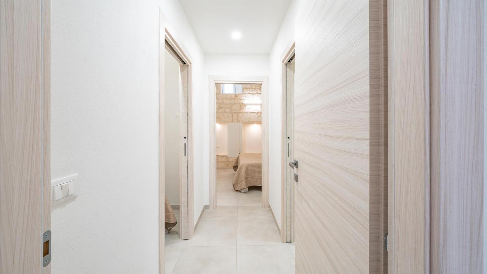 Sciura House by Rentbeat