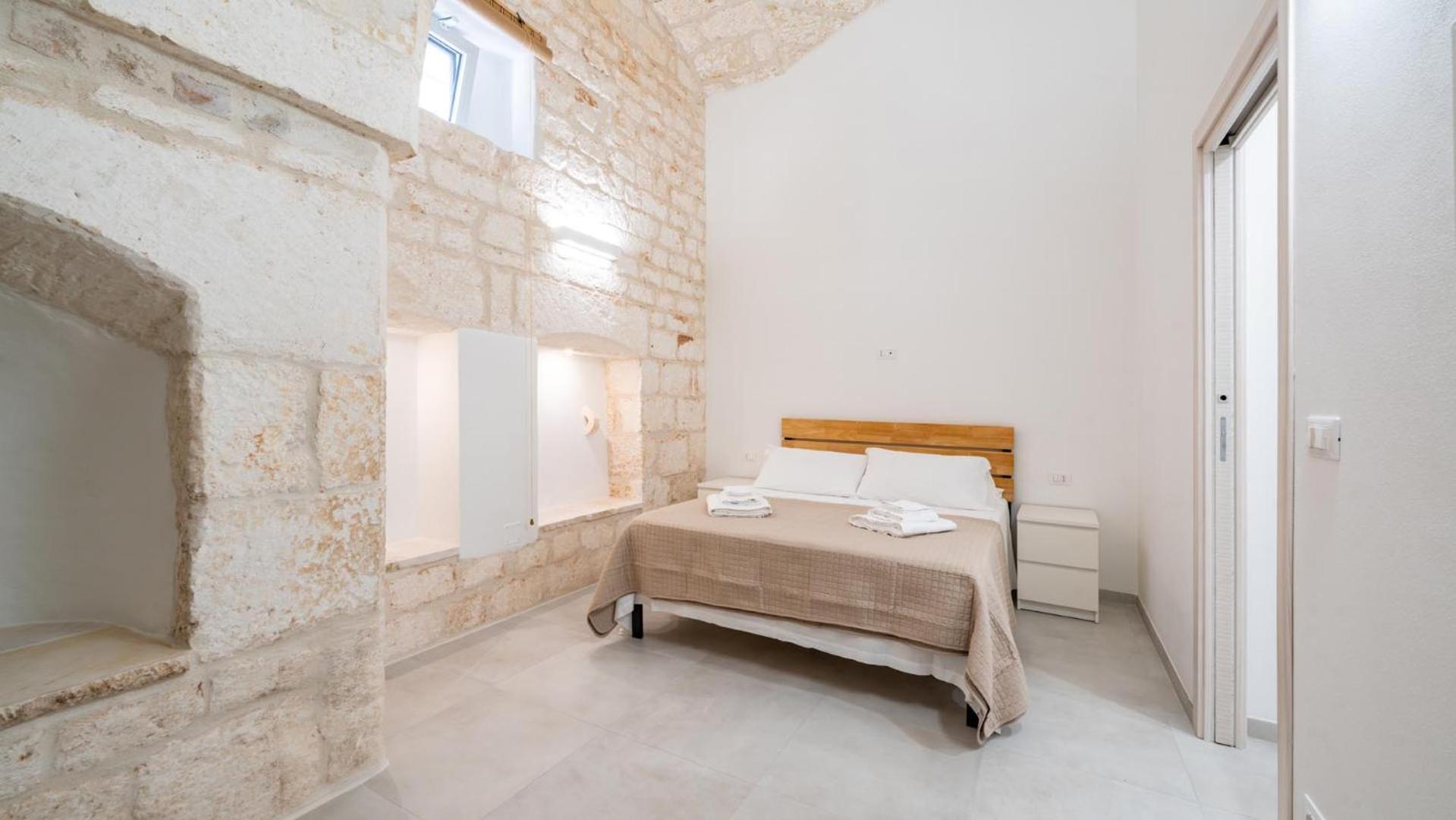 Sciura House by Rentbeat