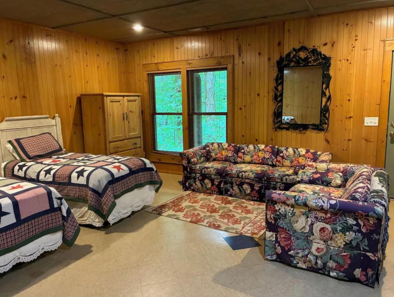 Sapphire Cabin at Splendor Mountain