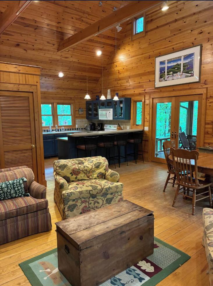 Sapphire Cabin at Splendor Mountain