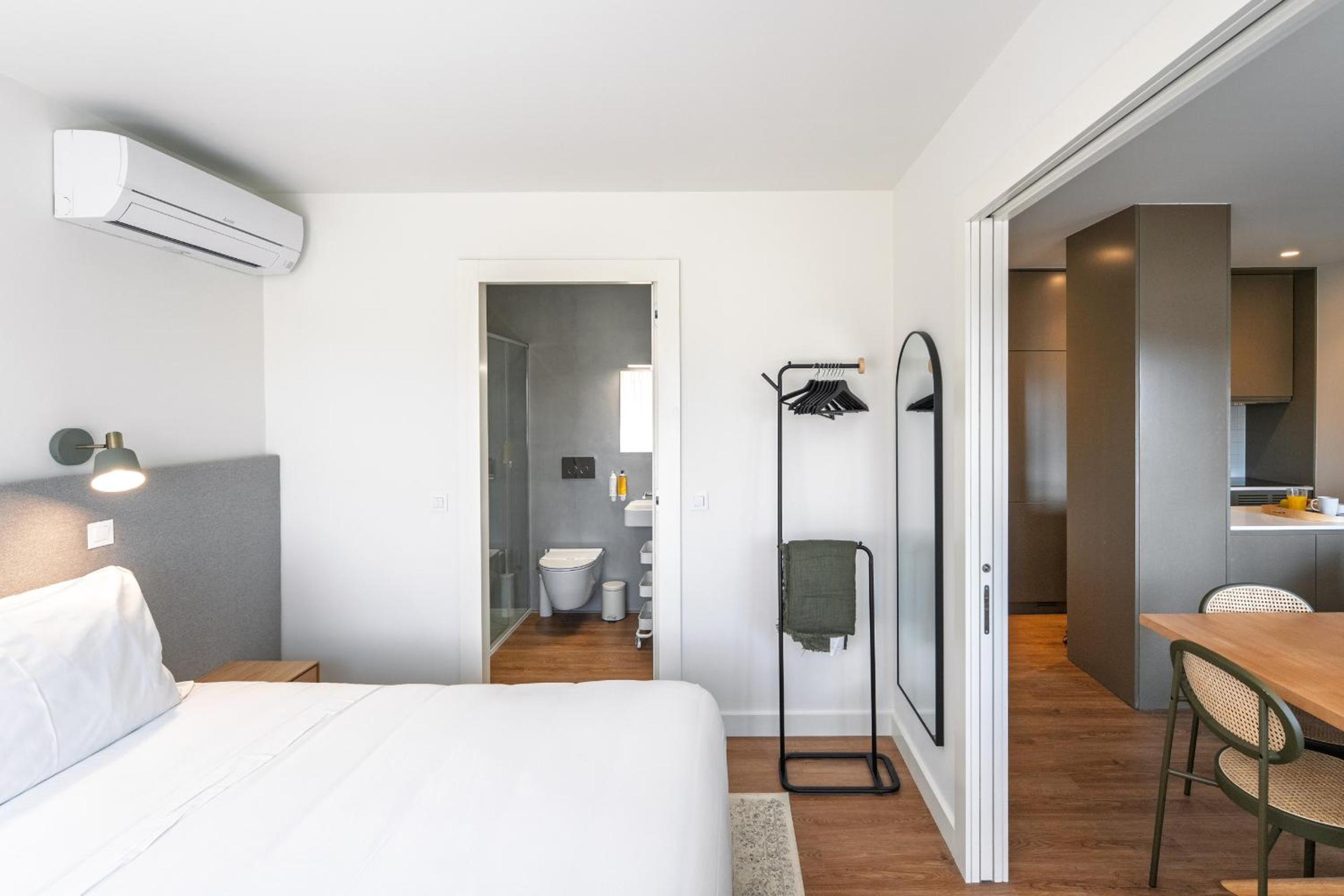 Bom Sucesso Executive Flats by Feel Porto