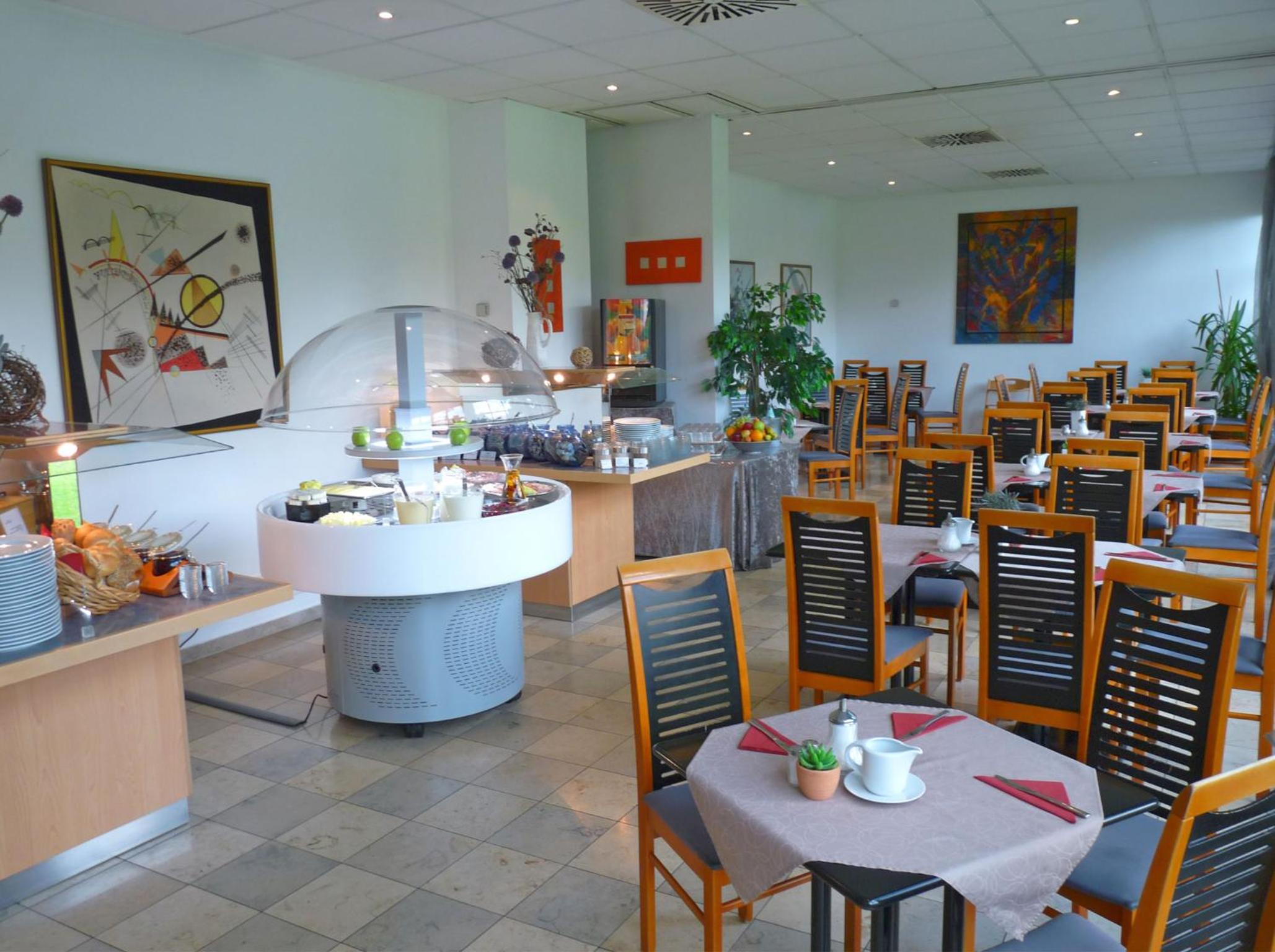 Munich Vacations - AMBER ECONTEL - Property Image 28