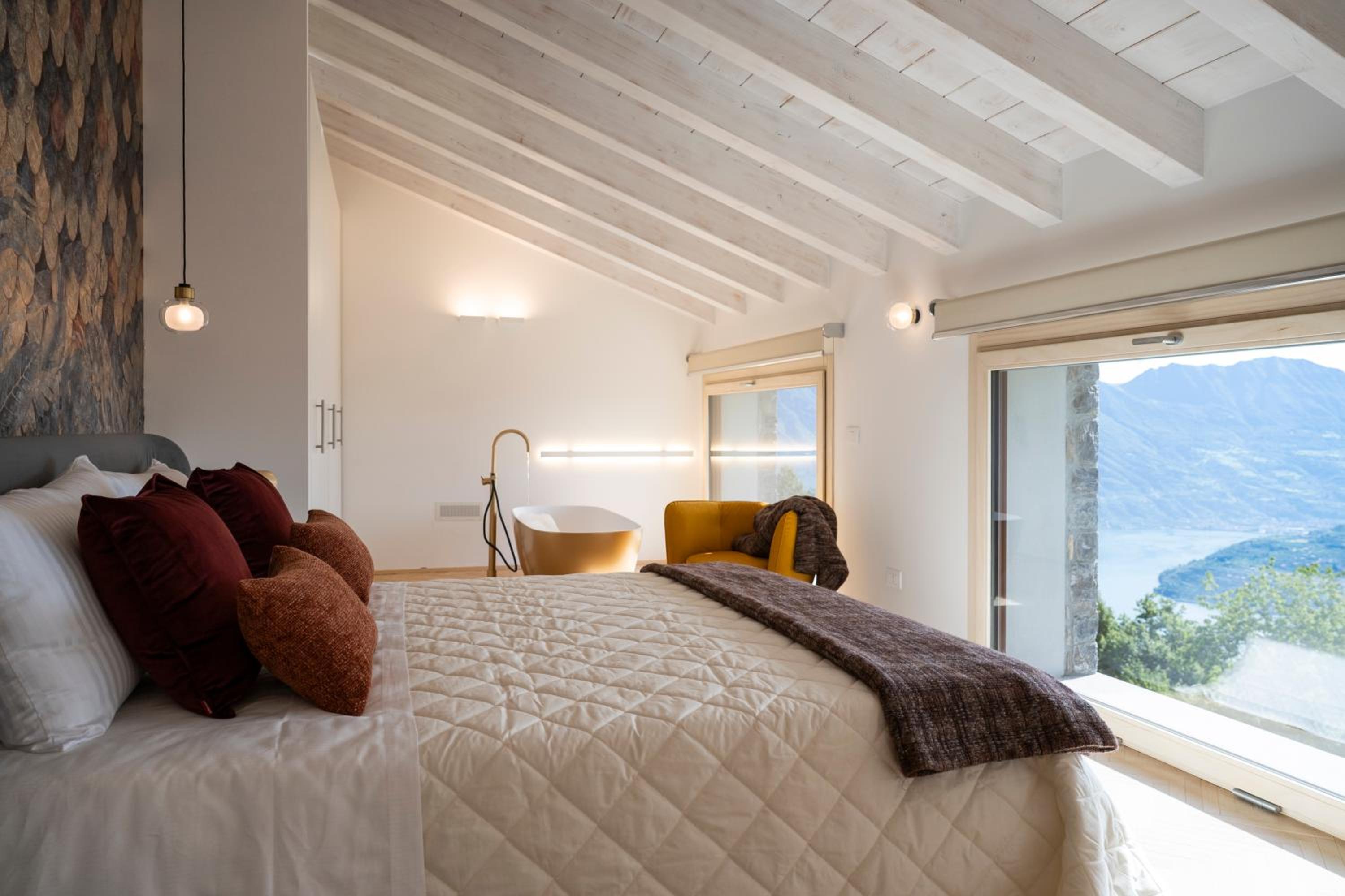 Love Italy Homes - Villa Sebino Relais