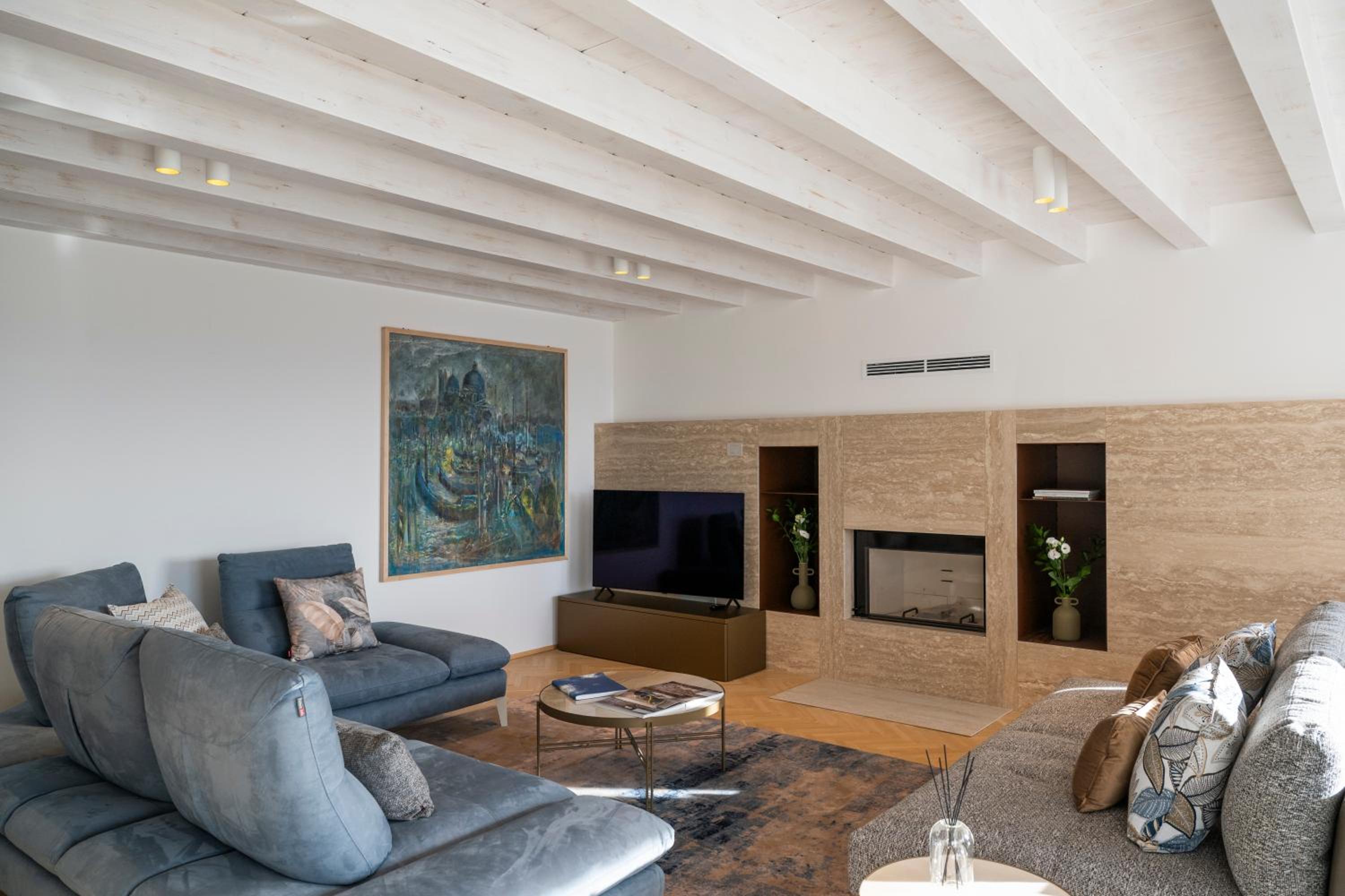 Love Italy Homes - Villa Sebino Relais