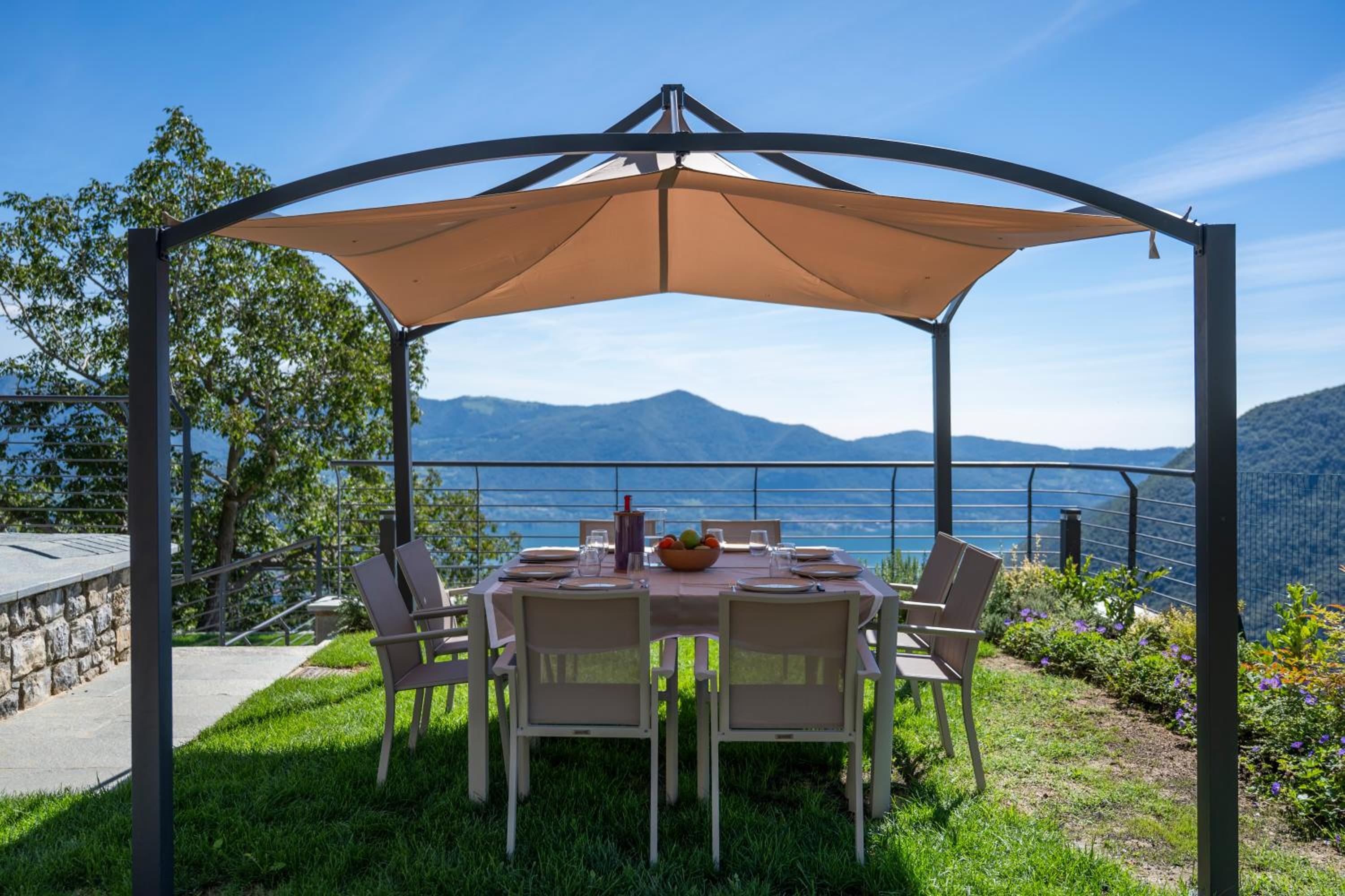 Love Italy Homes - Villa Sebino Relais