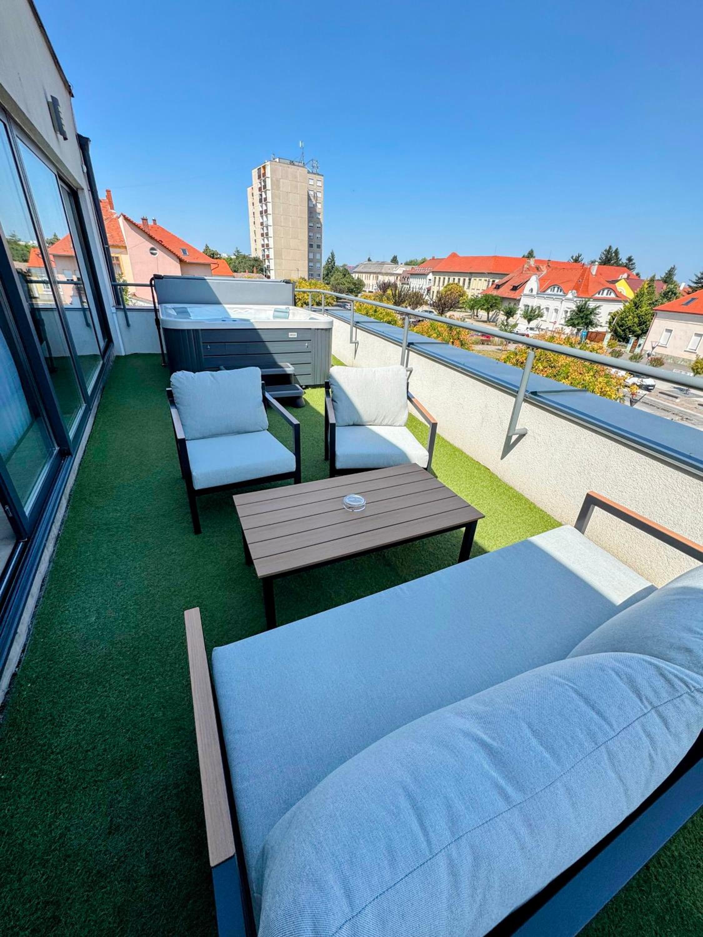 Neo Premium Apartments