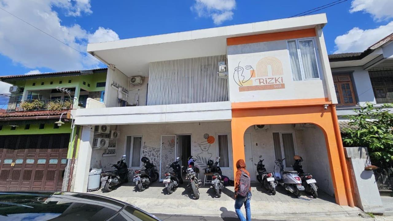 Rizki Kost Exclusive
