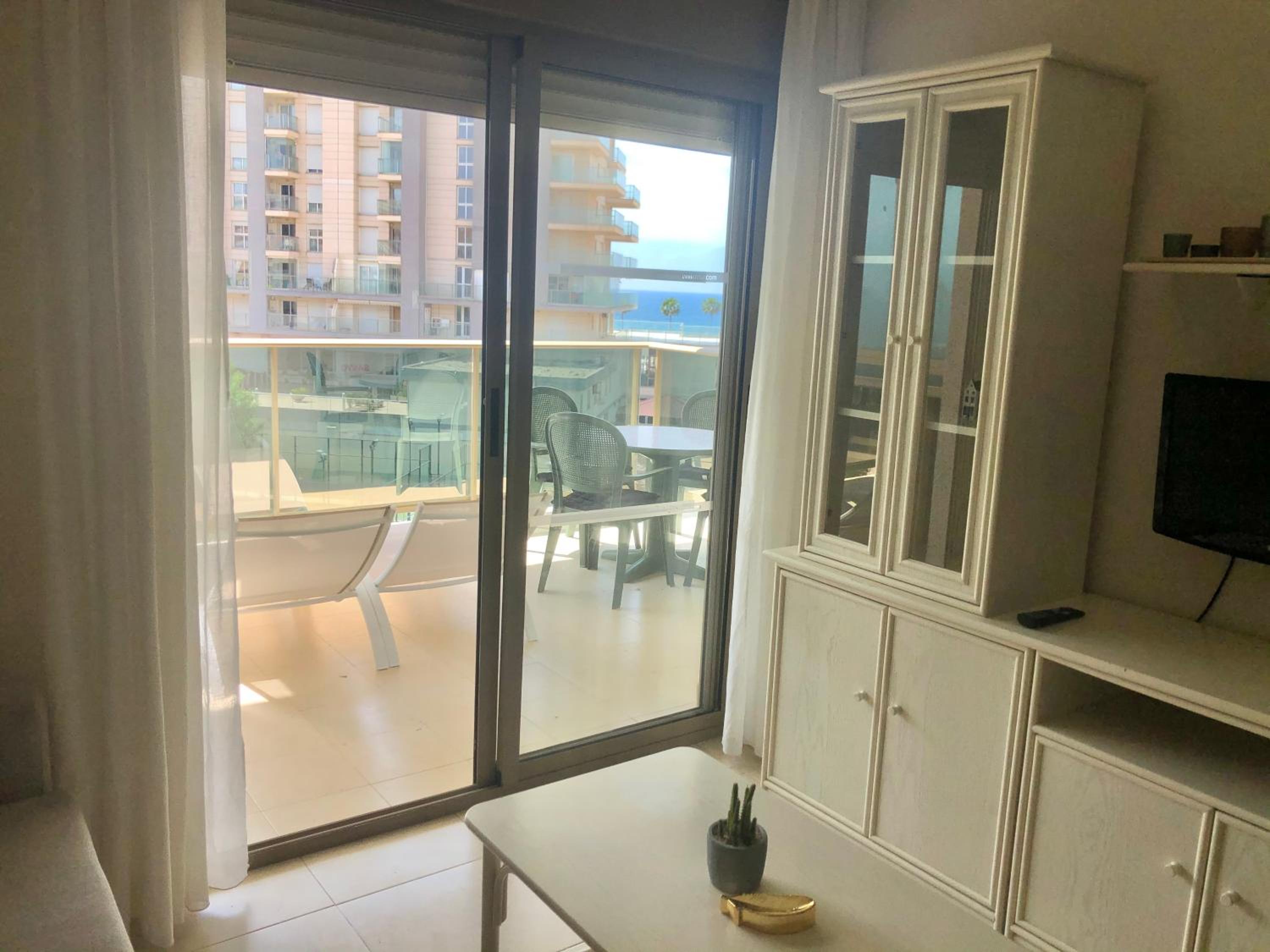 Larimar Apartament balcón y vistas al mar y al Peñón, piscina y parking