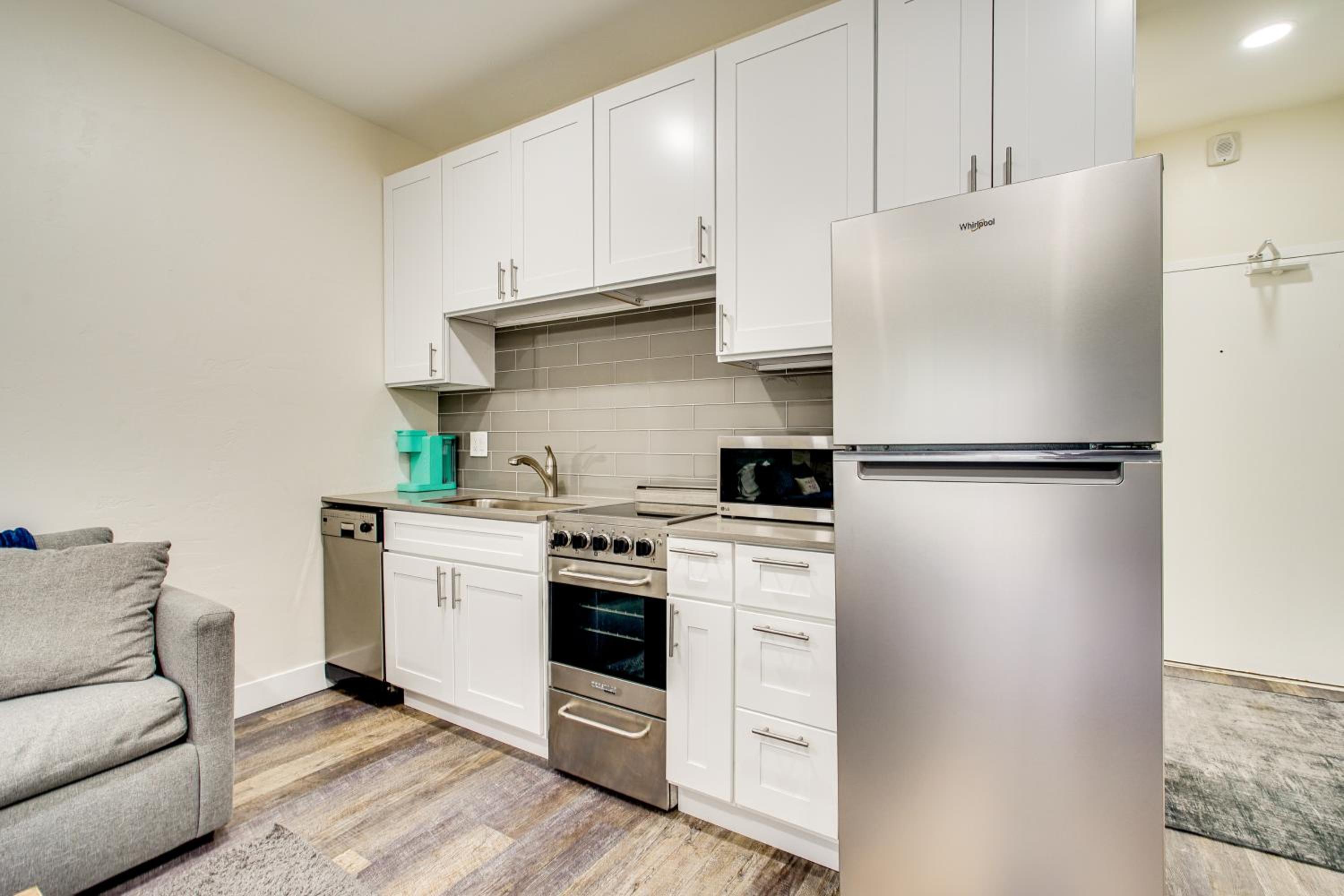 2 Mi to the Slopes! Park City Condo with Hot Tub