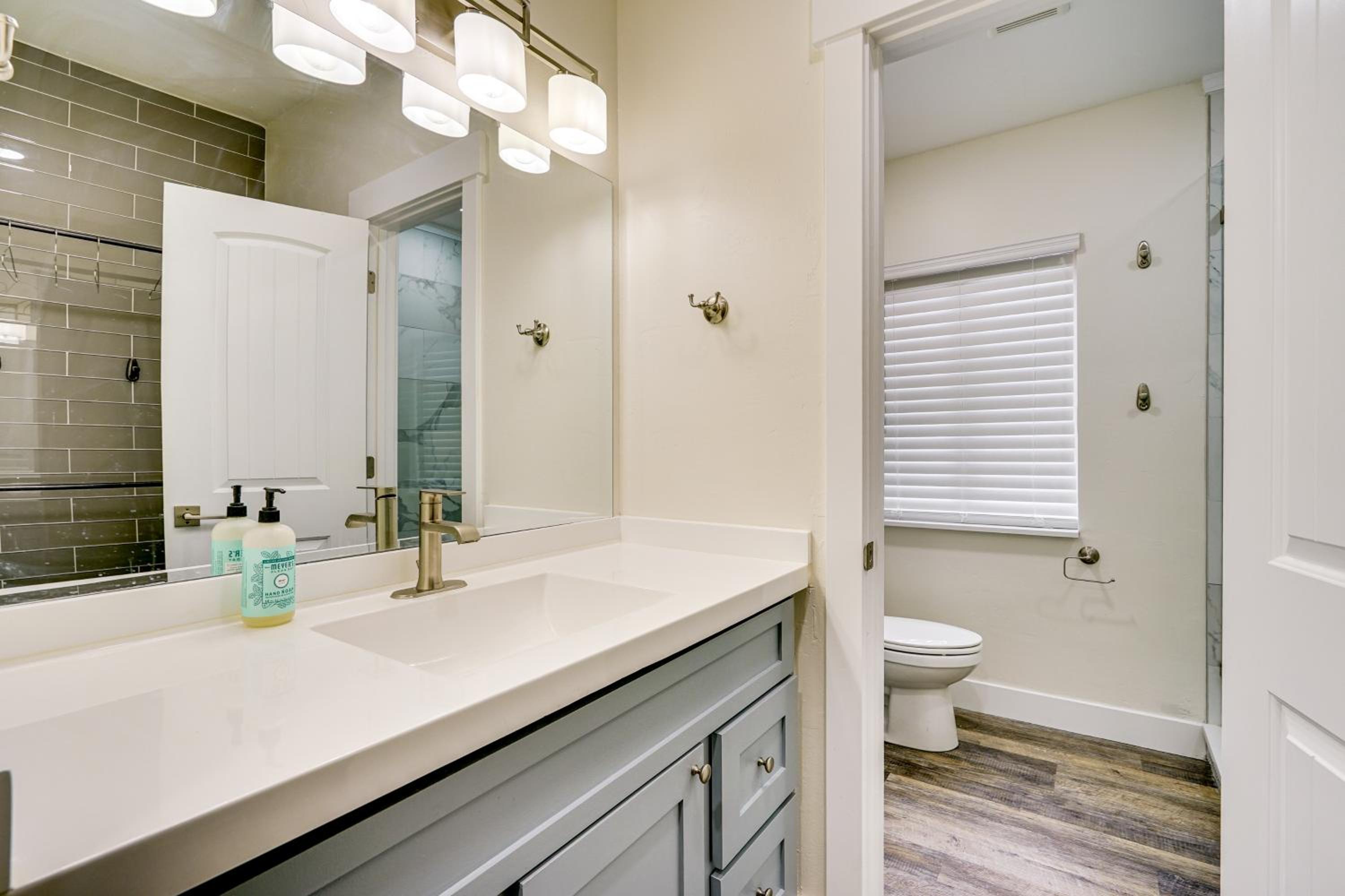 2 Mi to the Slopes! Park City Condo with Hot Tub