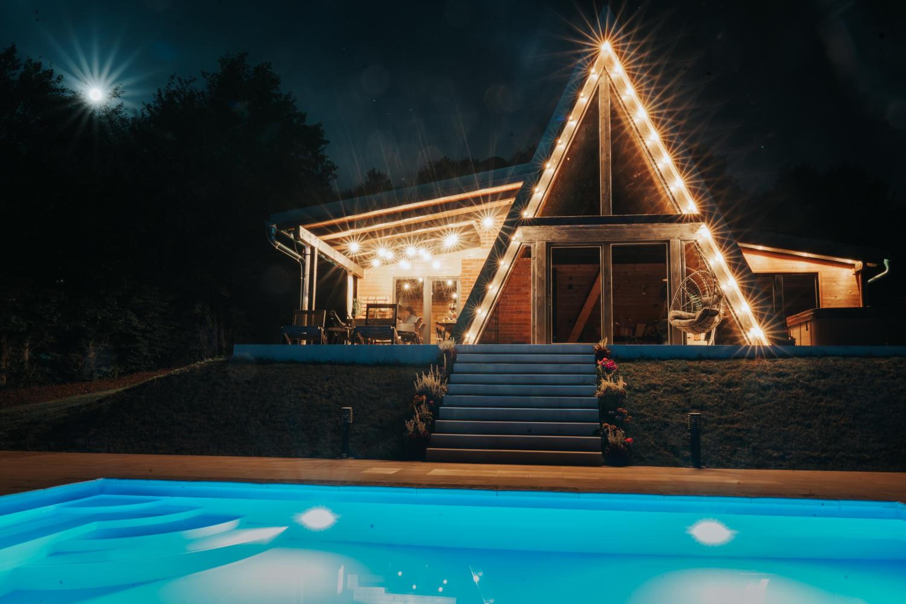 Kuća za odmor Kiara - bazen, jacuzzi i sauna