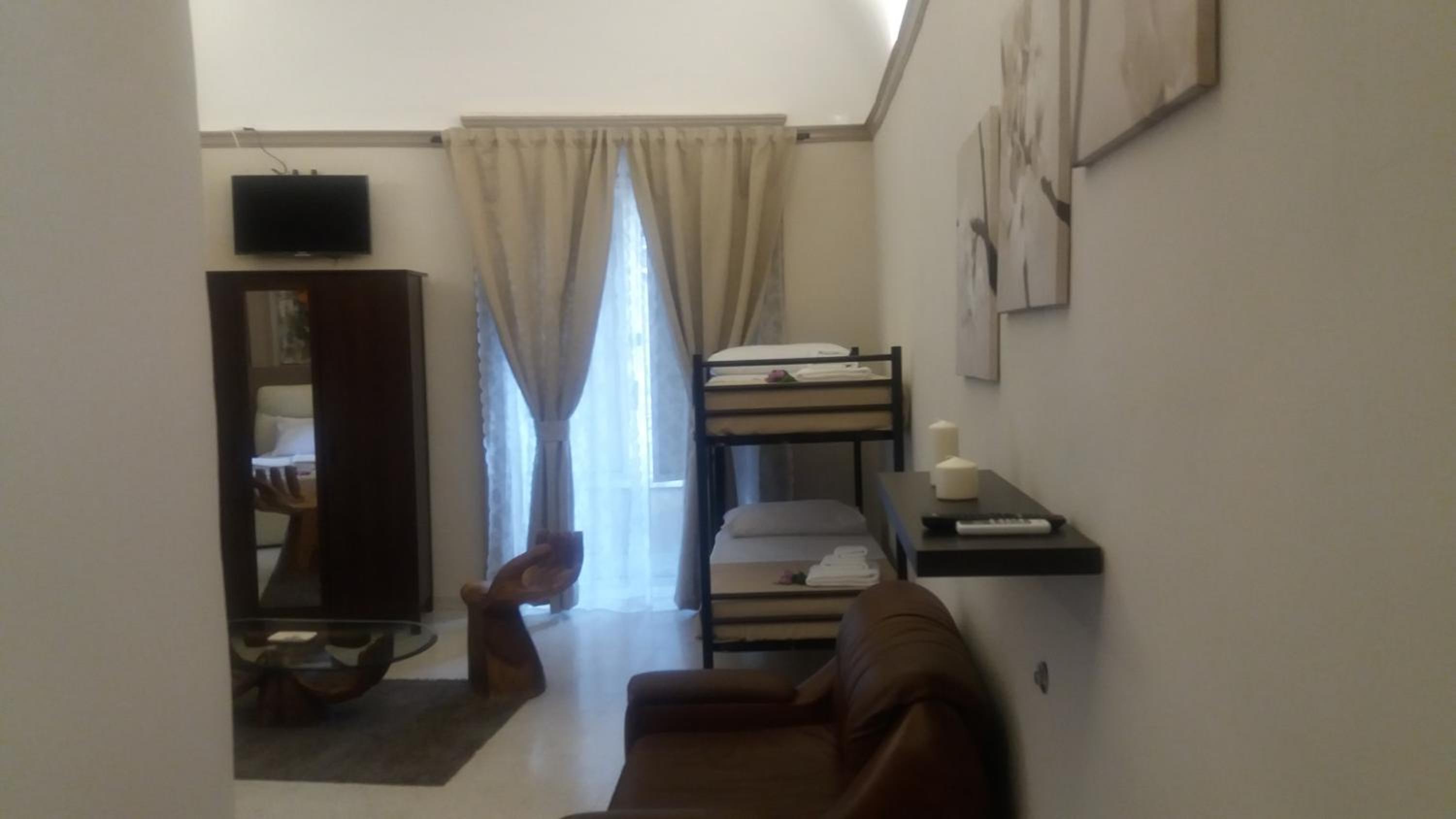 Cusmano Residence view 4