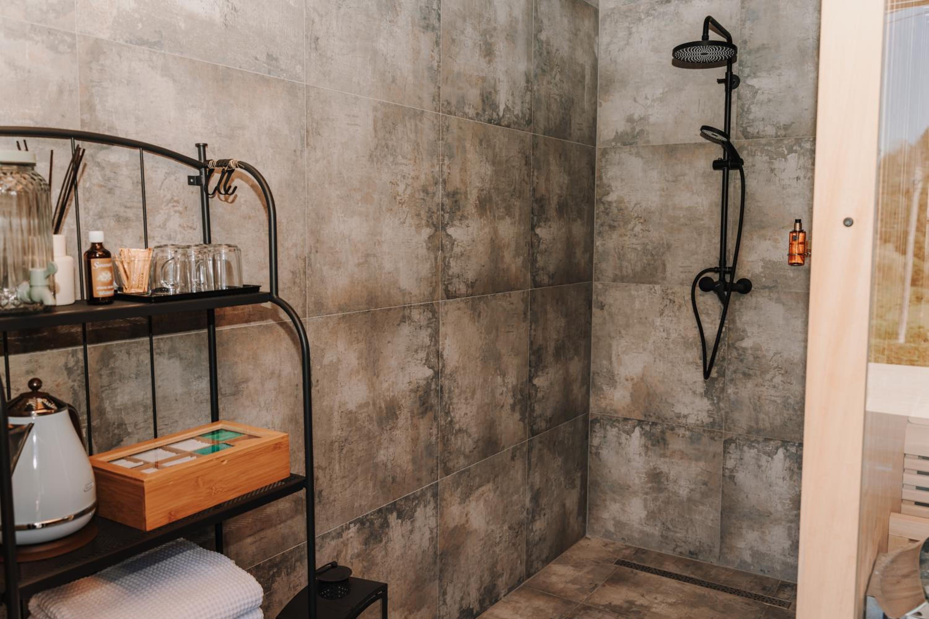 Kuća za odmor Kiara - bazen, jacuzzi i sauna