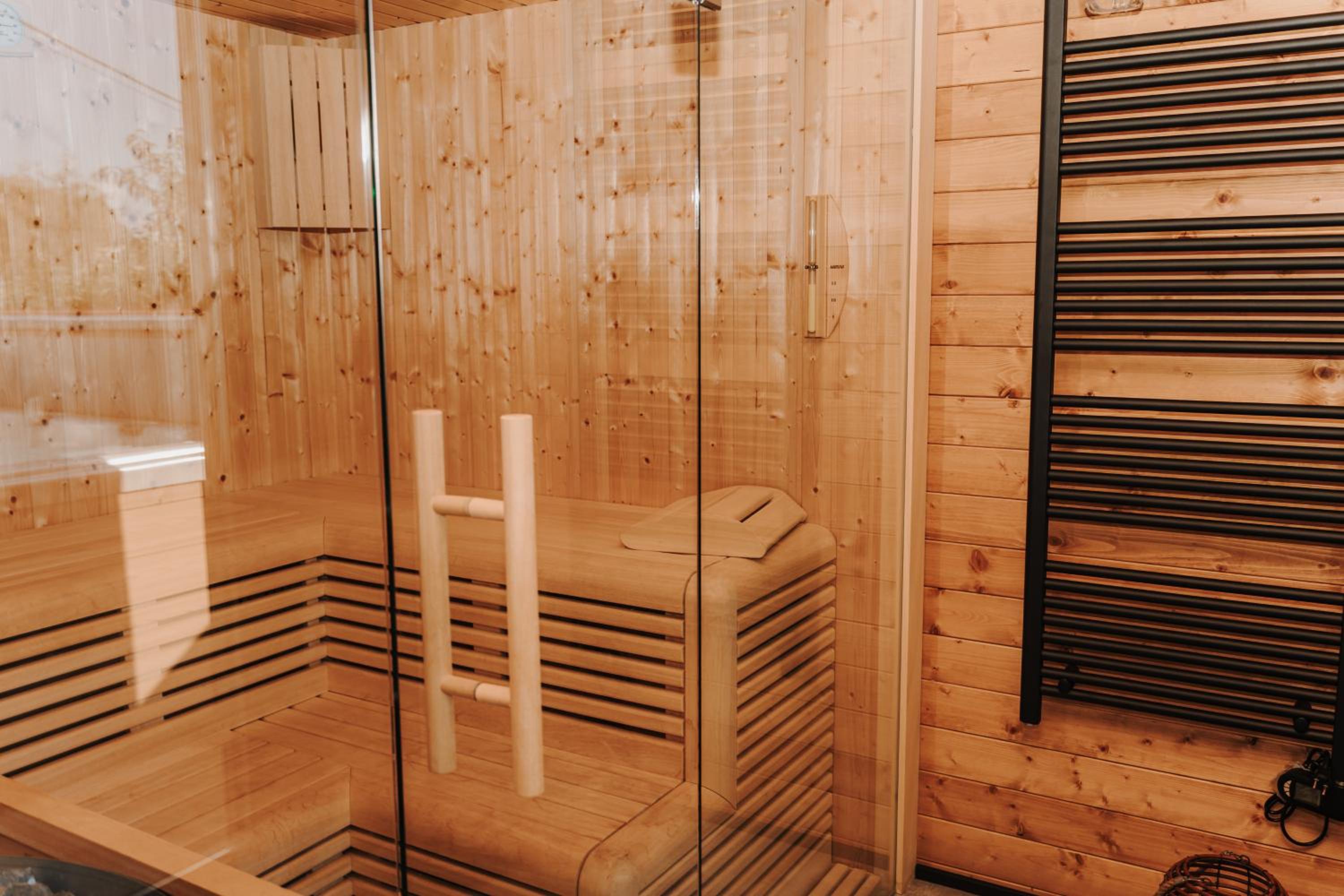 Kuća za odmor Kiara - bazen, jacuzzi i sauna