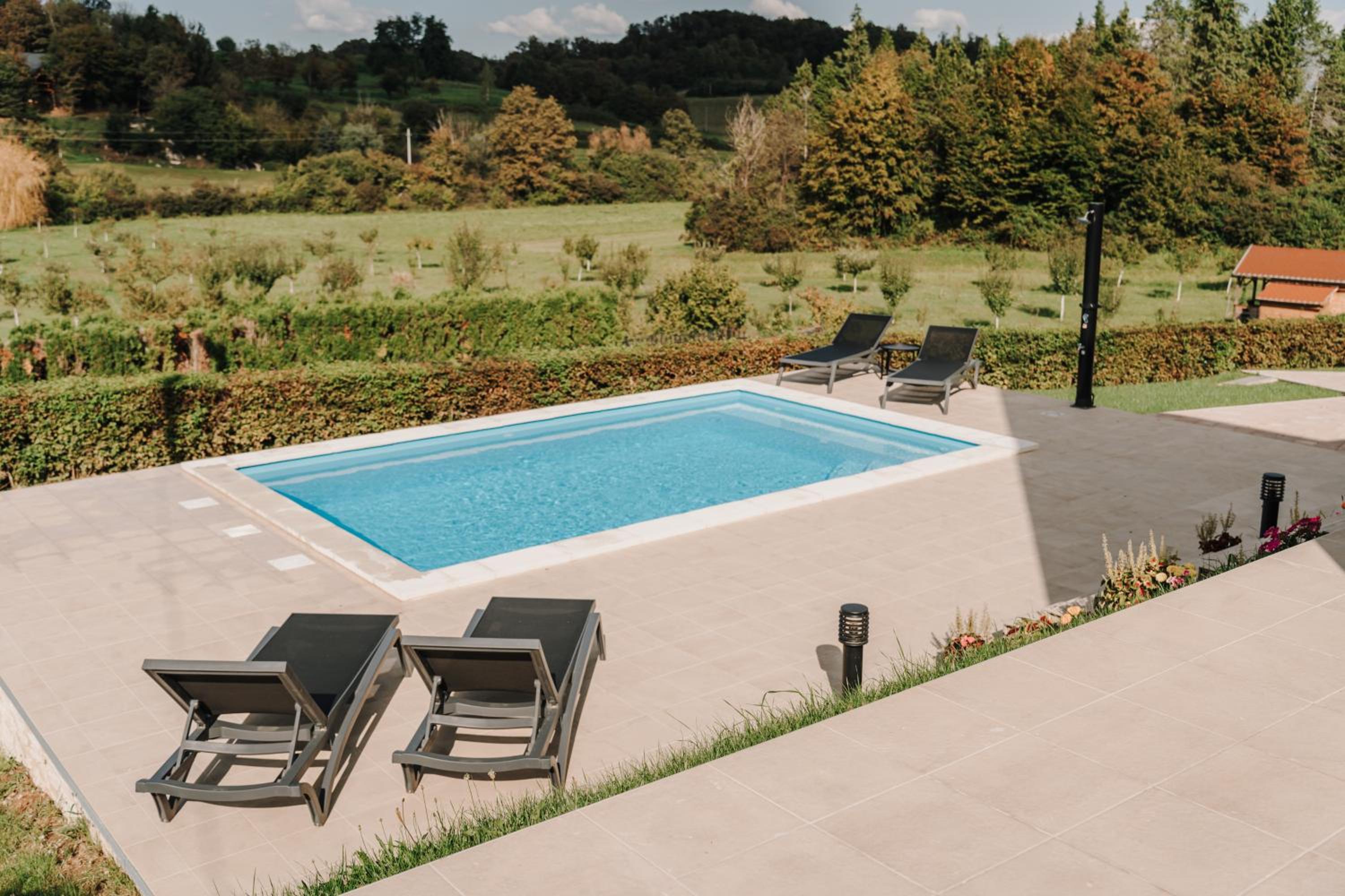 Kuća za odmor Kiara - bazen, jacuzzi i sauna
