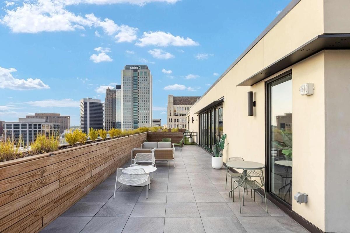 Downtown Birmingham 1BR Escape Rooftop Access