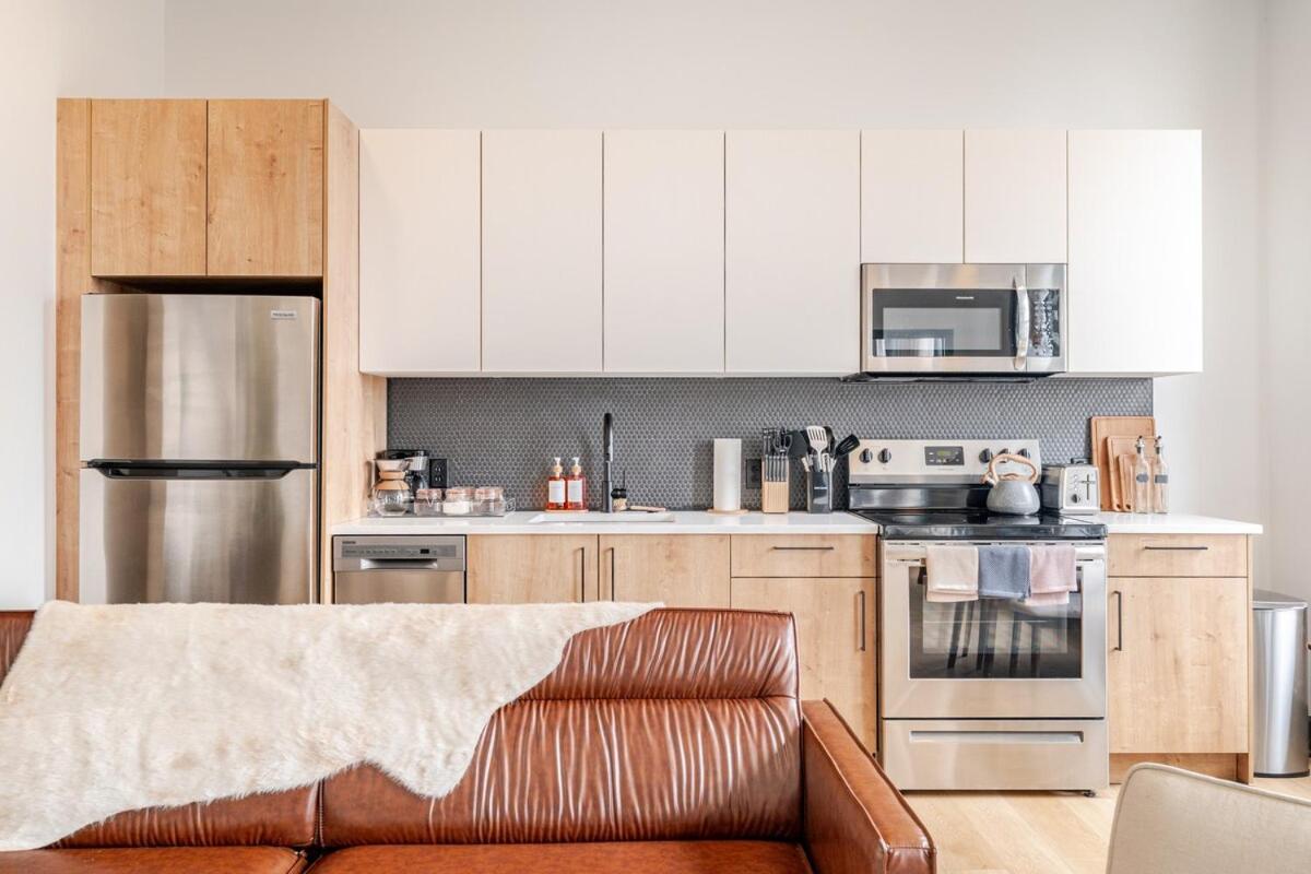 Downtown Birmingham 1BR Escape Rooftop Access