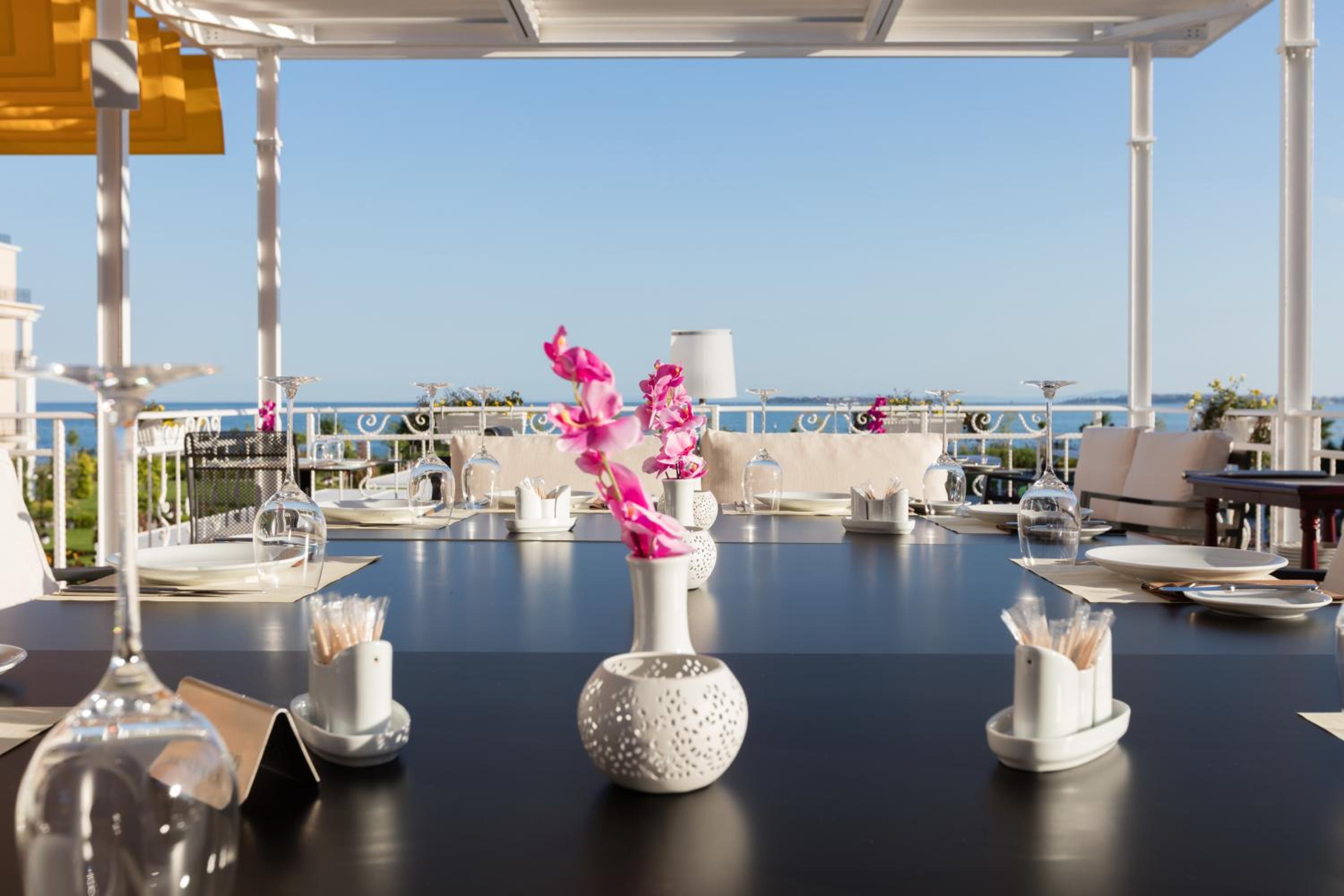 Premier Fort Beach Hotel