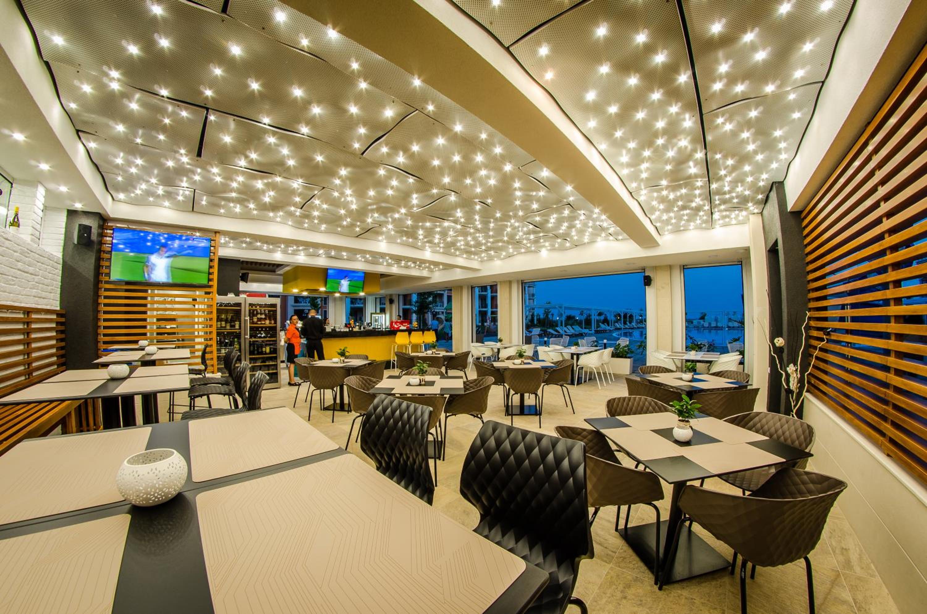 Premier Fort Beach Hotel