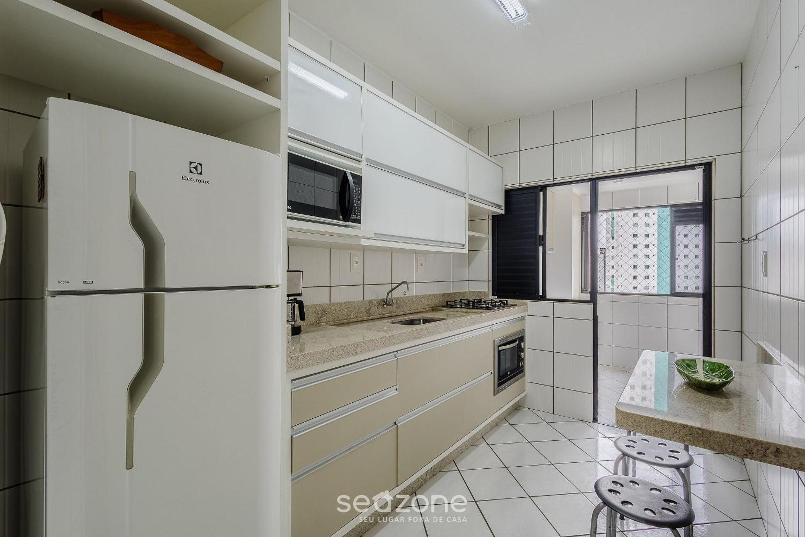 Apt w/ balcony & BBQ 200m from the beach RDT1004