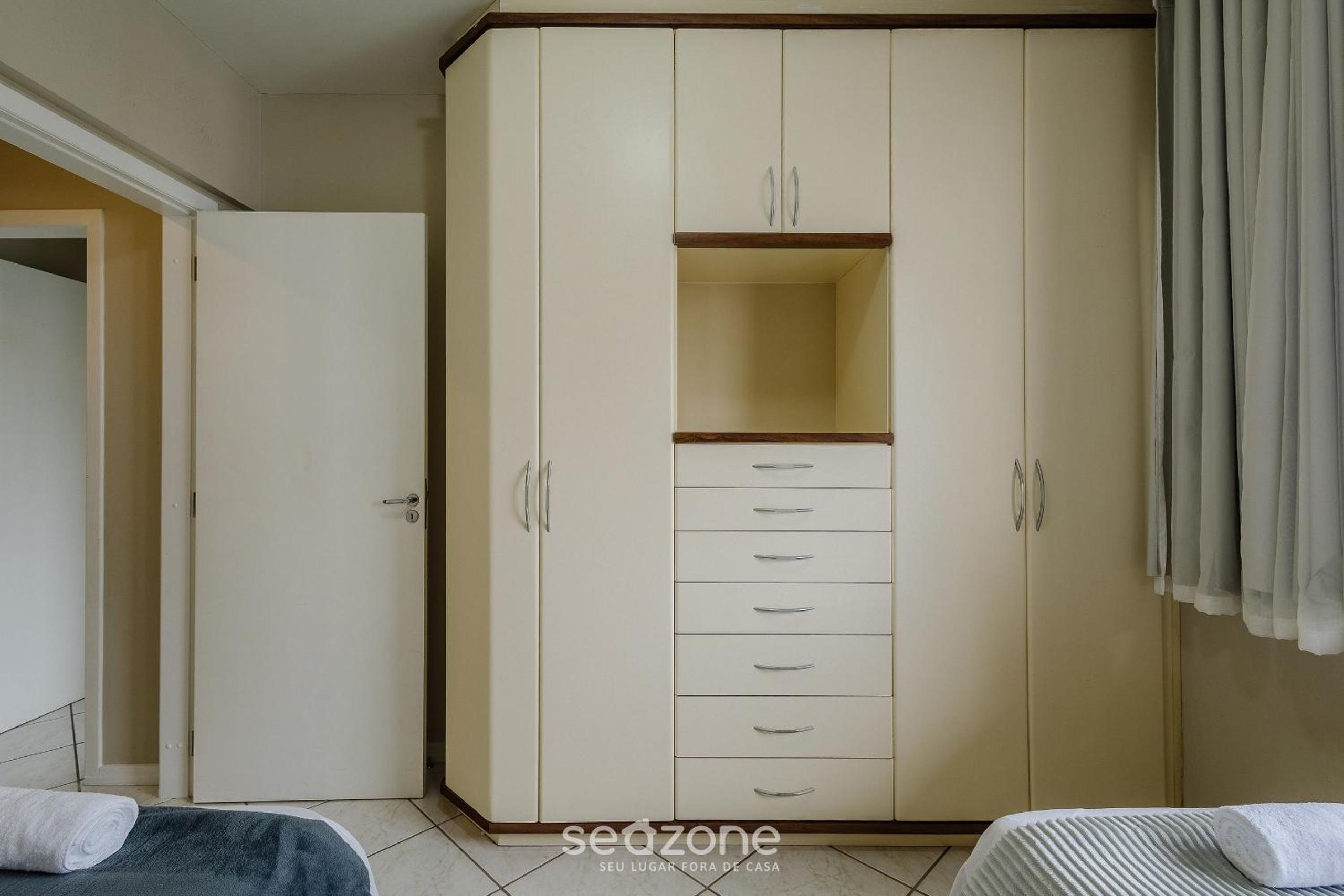 Apt w/ balcony & BBQ 200m from the beach RDT1004