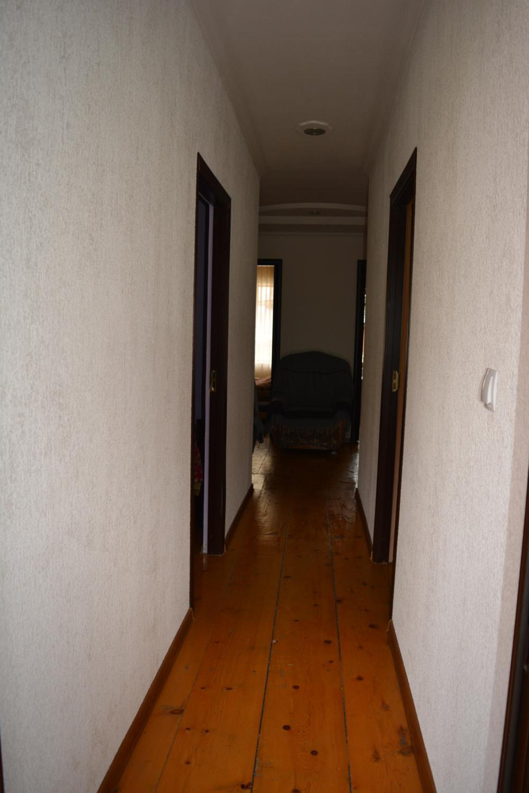 Photo 32
