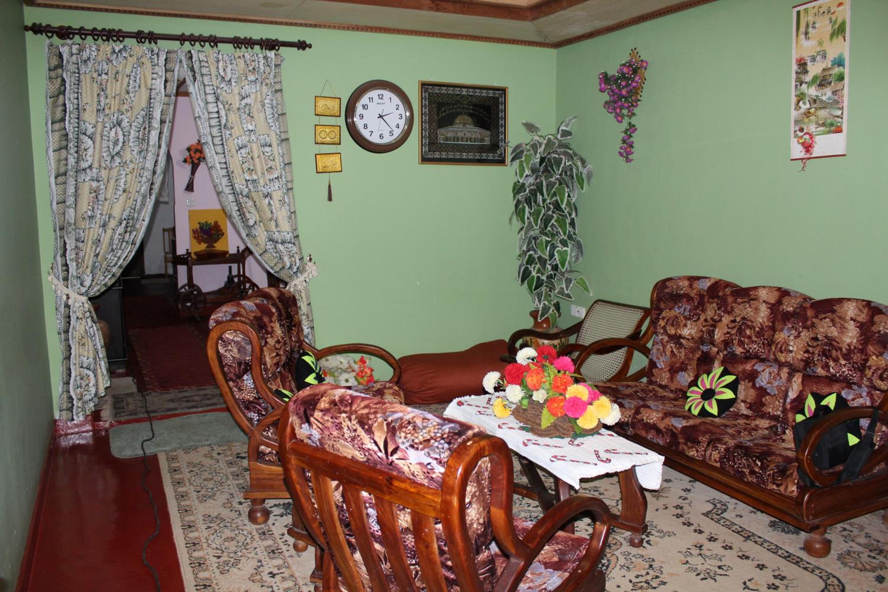 Green Haven Villa & Guest House