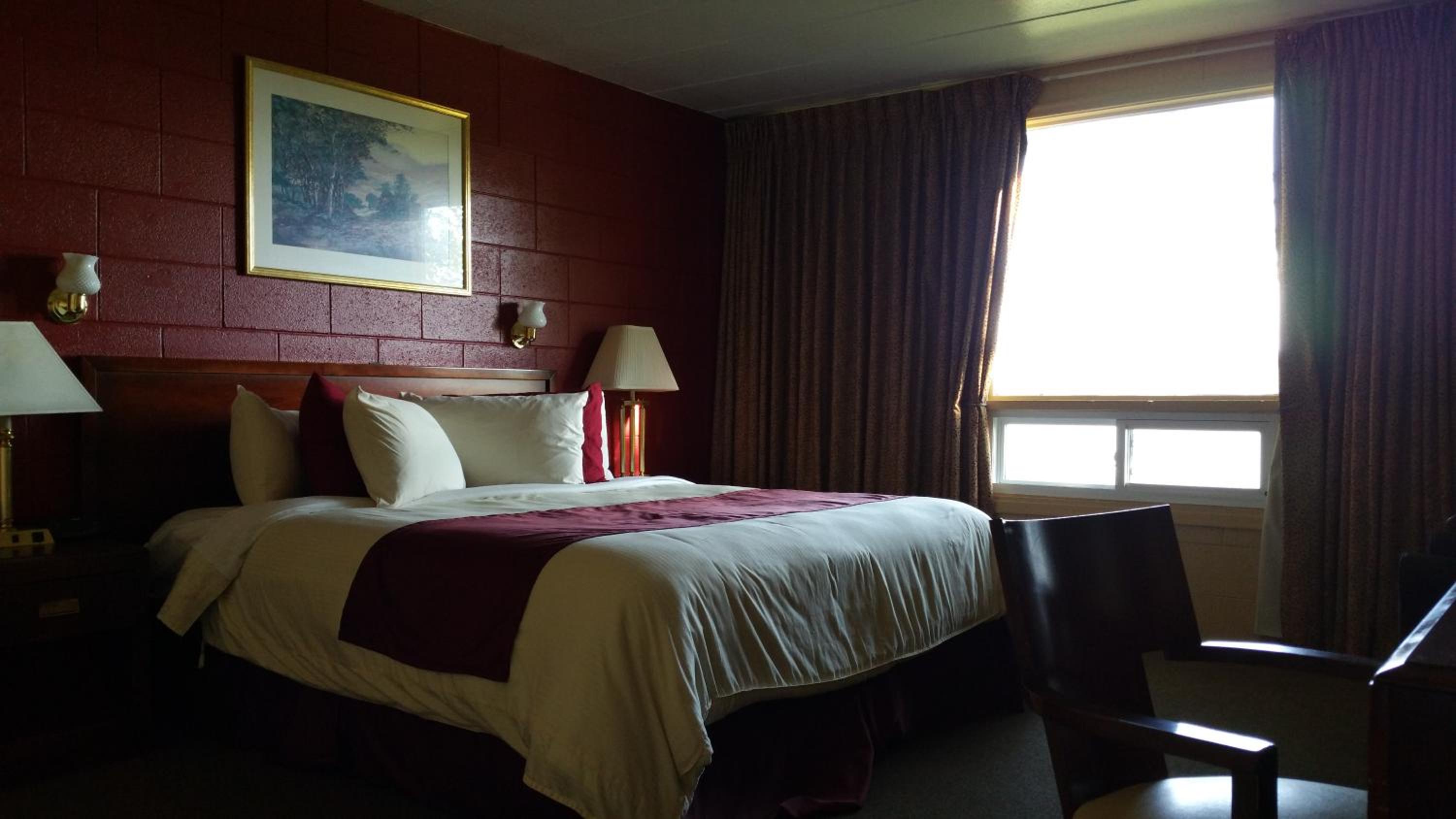 Riverview Motel