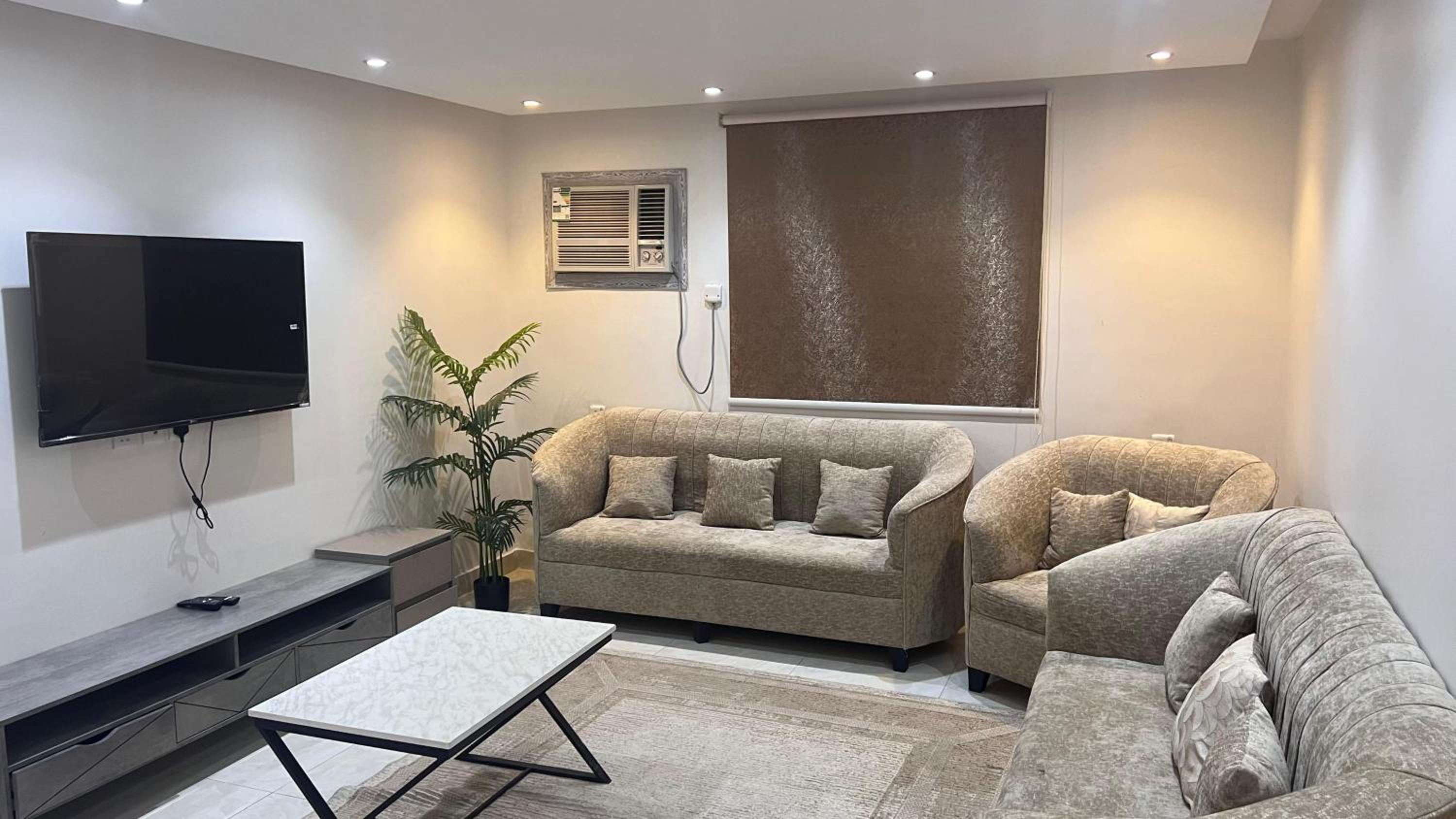 شقق السلام شقة عوائل ثلاث غرف وحمامين وصالة a 2