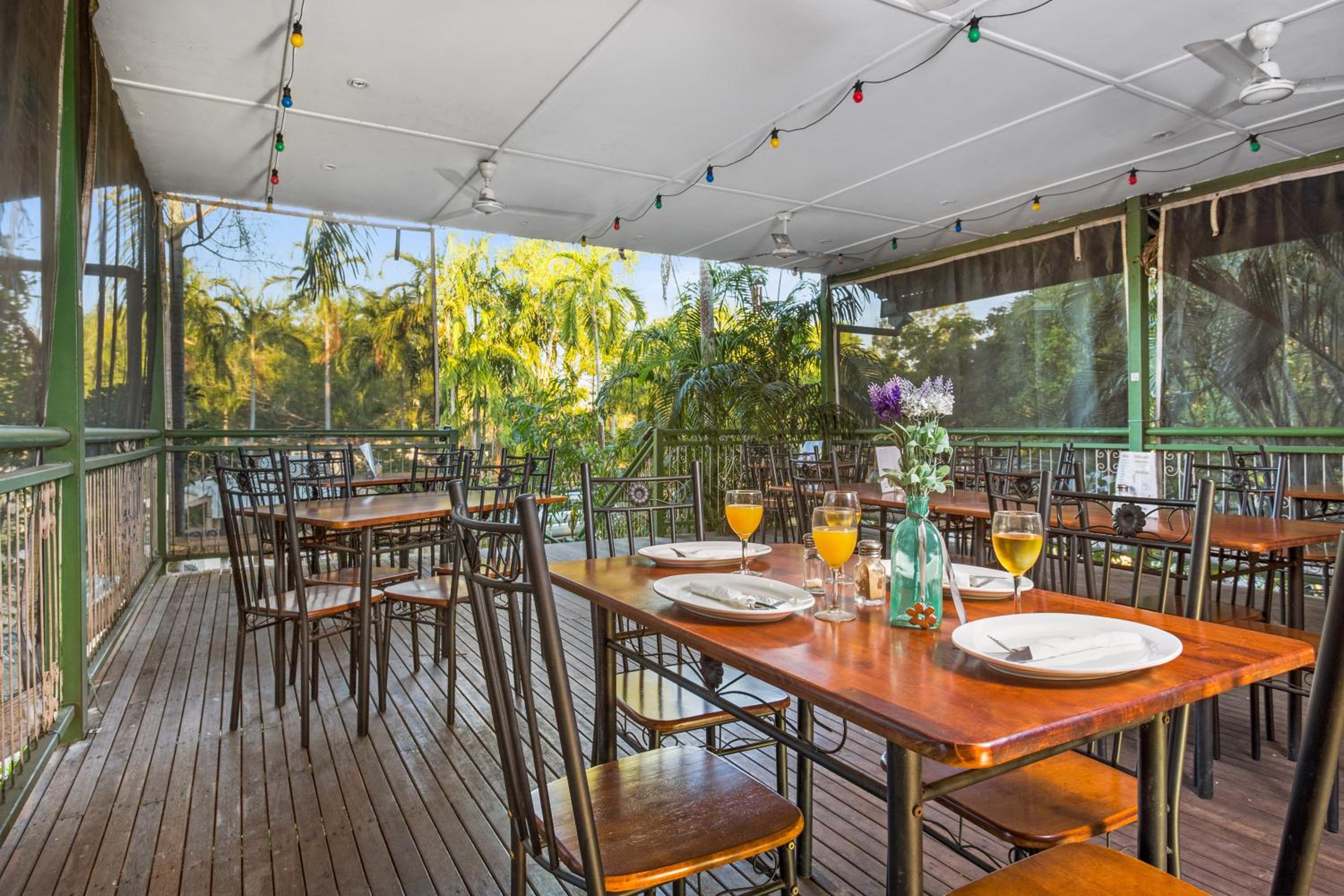 AAOK Lakes Resort and Caravan Park